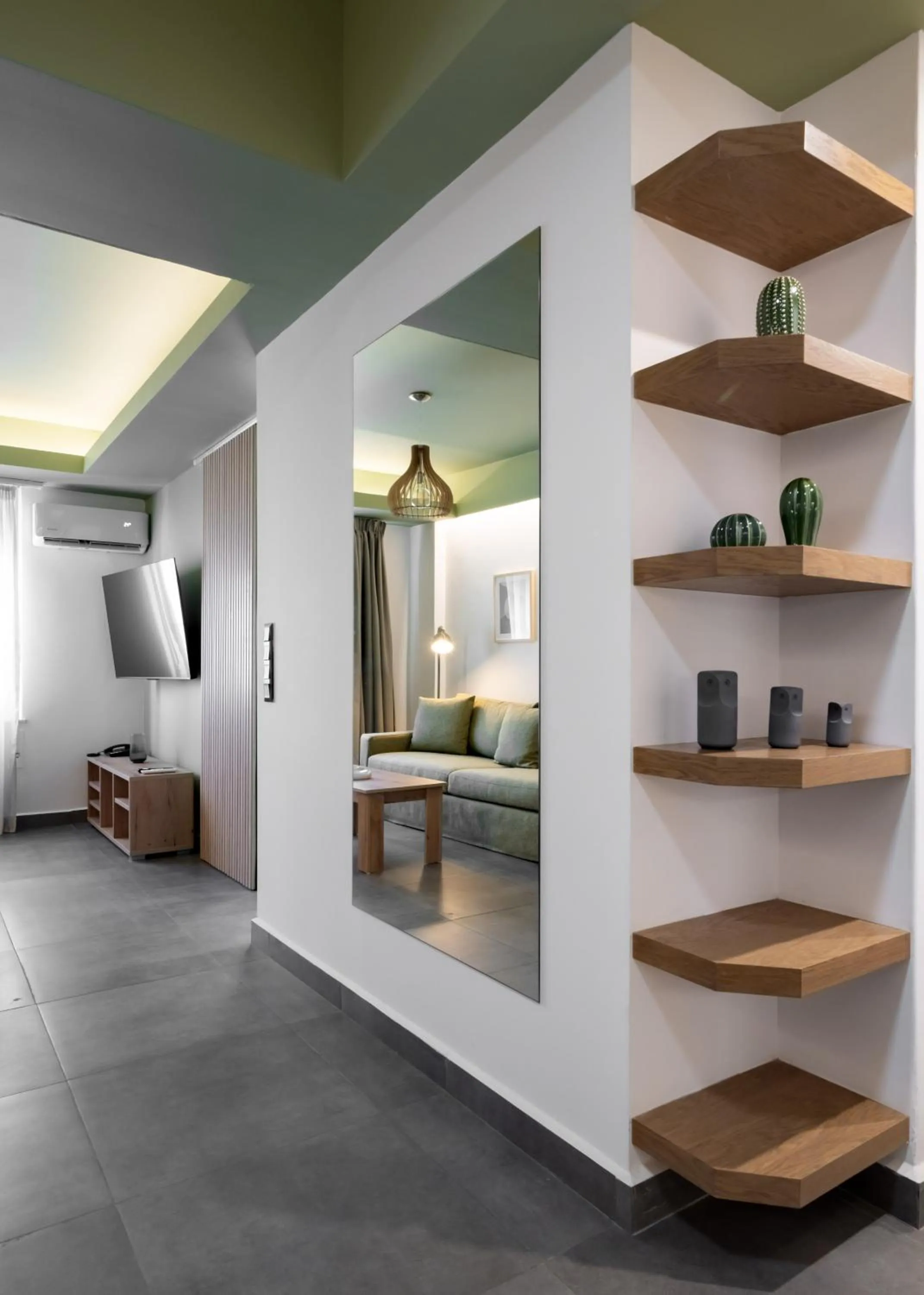 TV and multimedia in Evripidou Suites