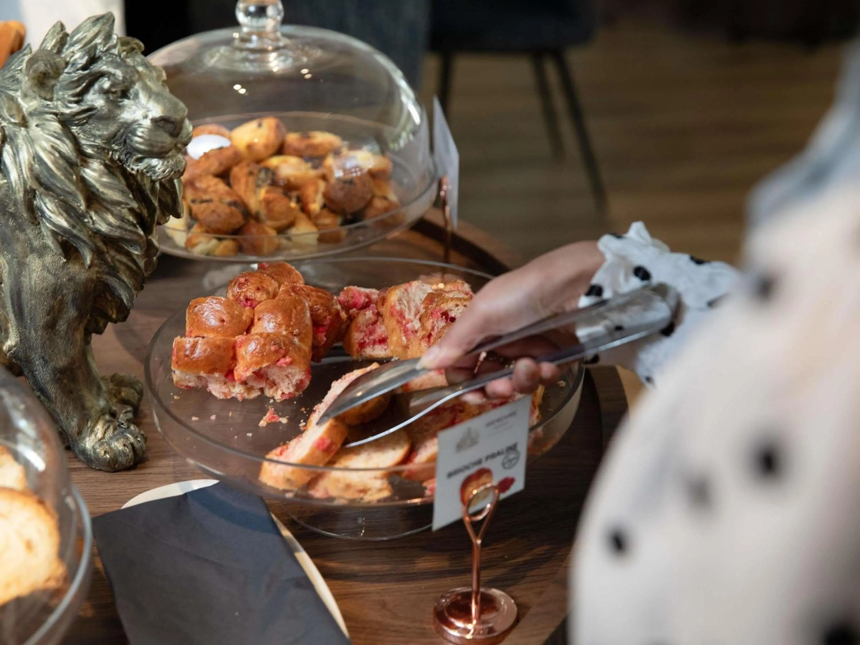 Breakfast in Hôtel Mercure Lyon Centre Charpennes Parc de la Tête d'Or