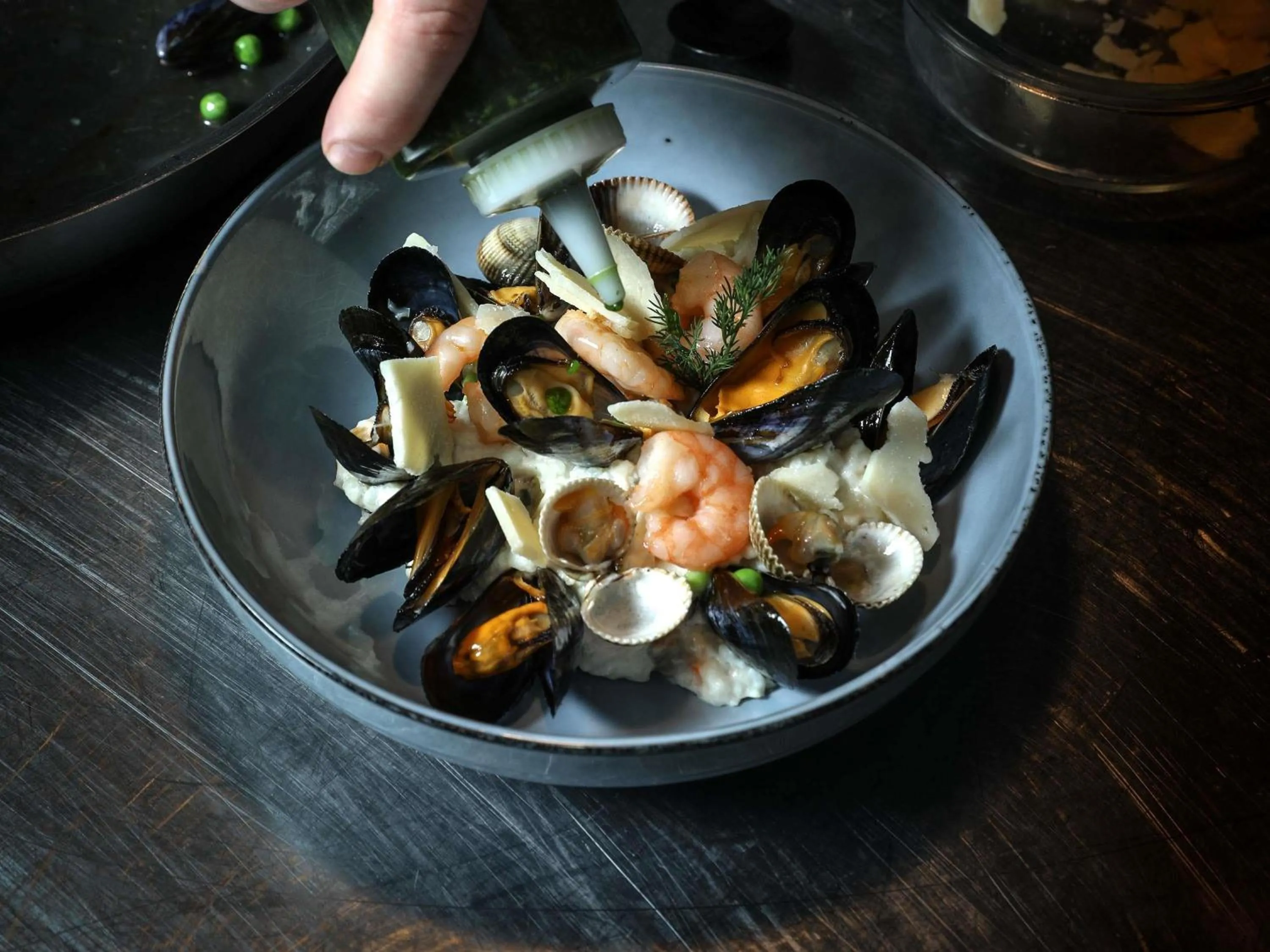 Restaurant/places to eat in Hôtel Mercure Lyon Centre Charpennes Parc de la Tête d'Or