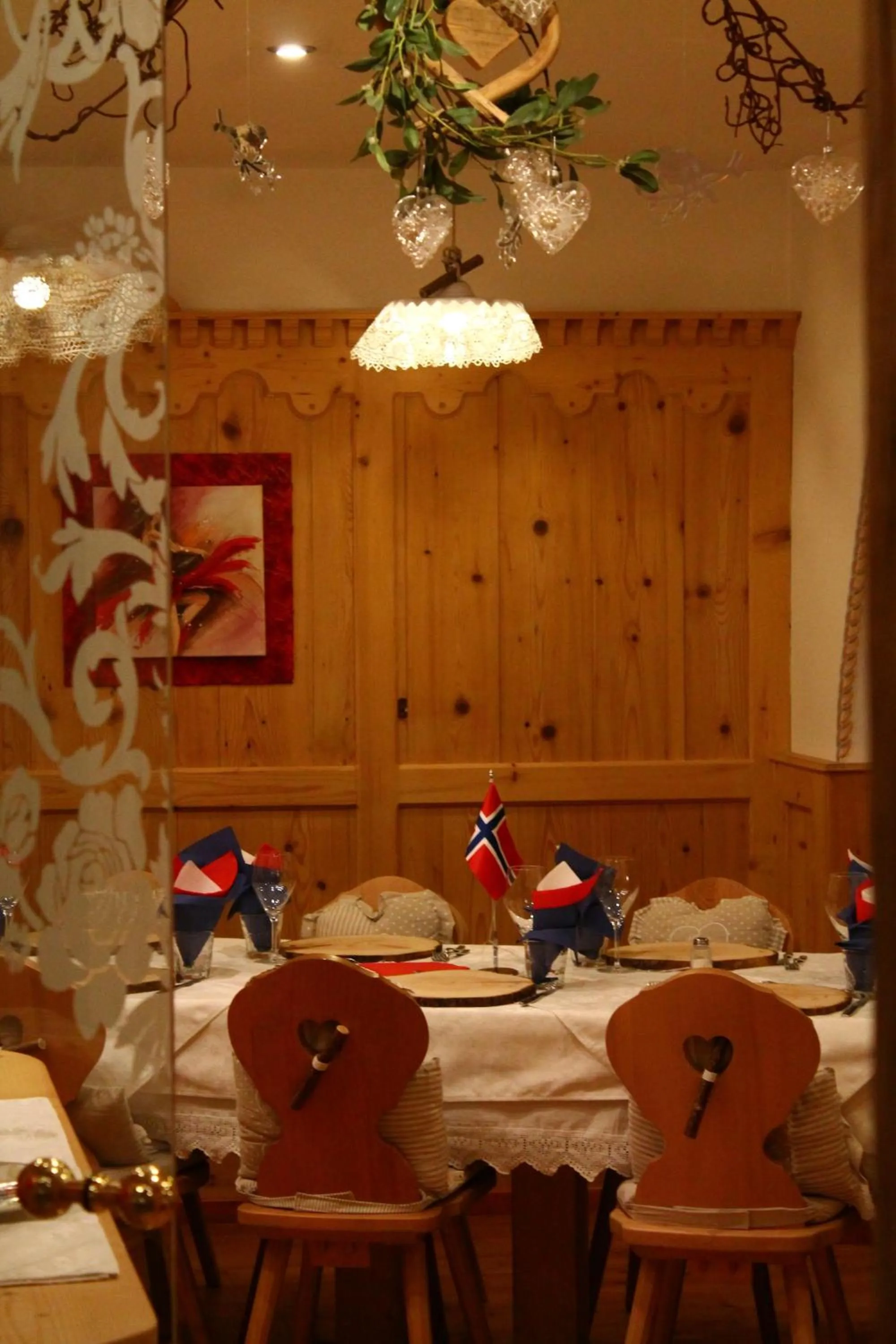 Restaurant/places to eat in Hotel Garnì Salvanel