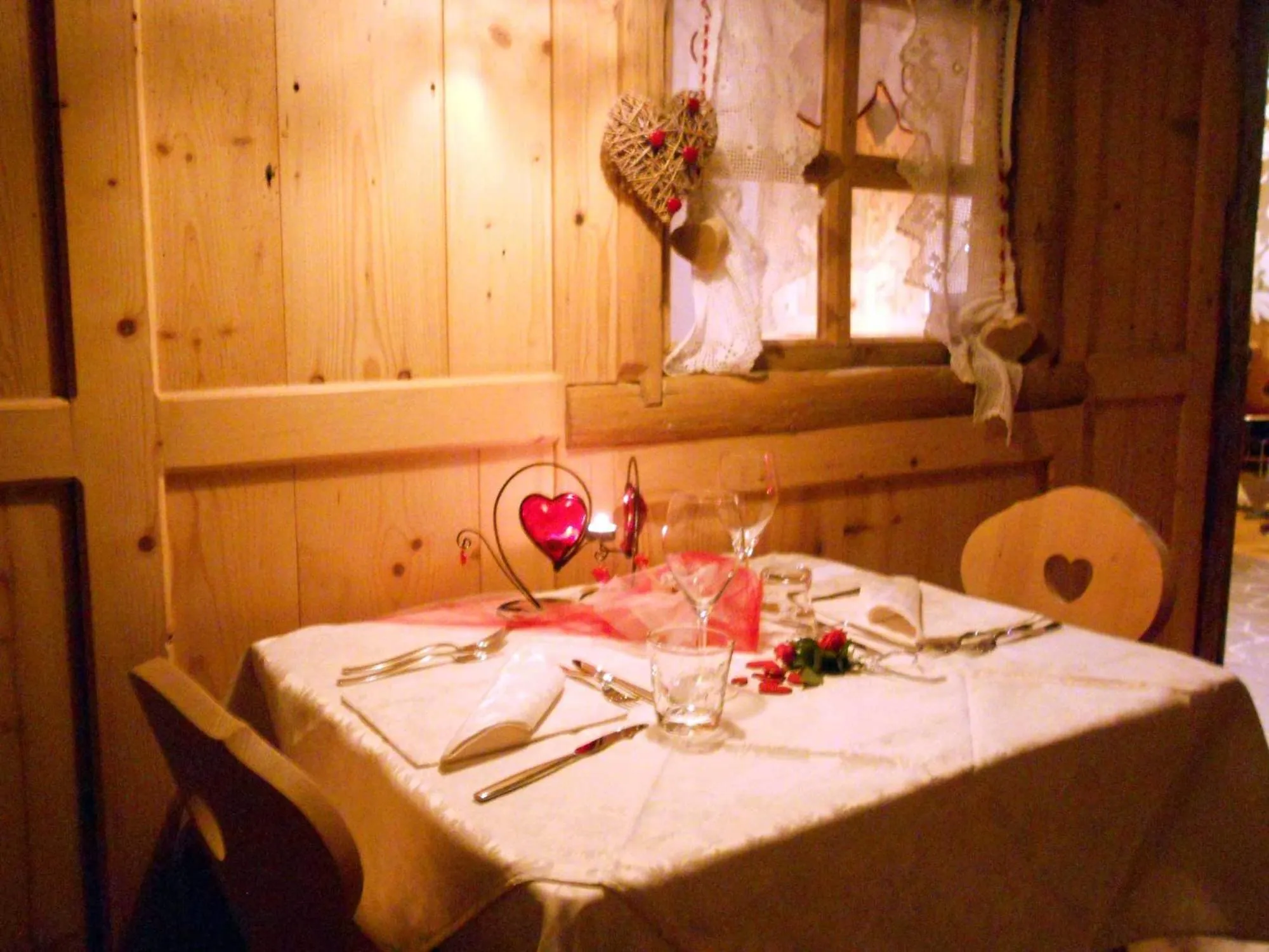 Restaurant/places to eat in Hotel Garnì Salvanel