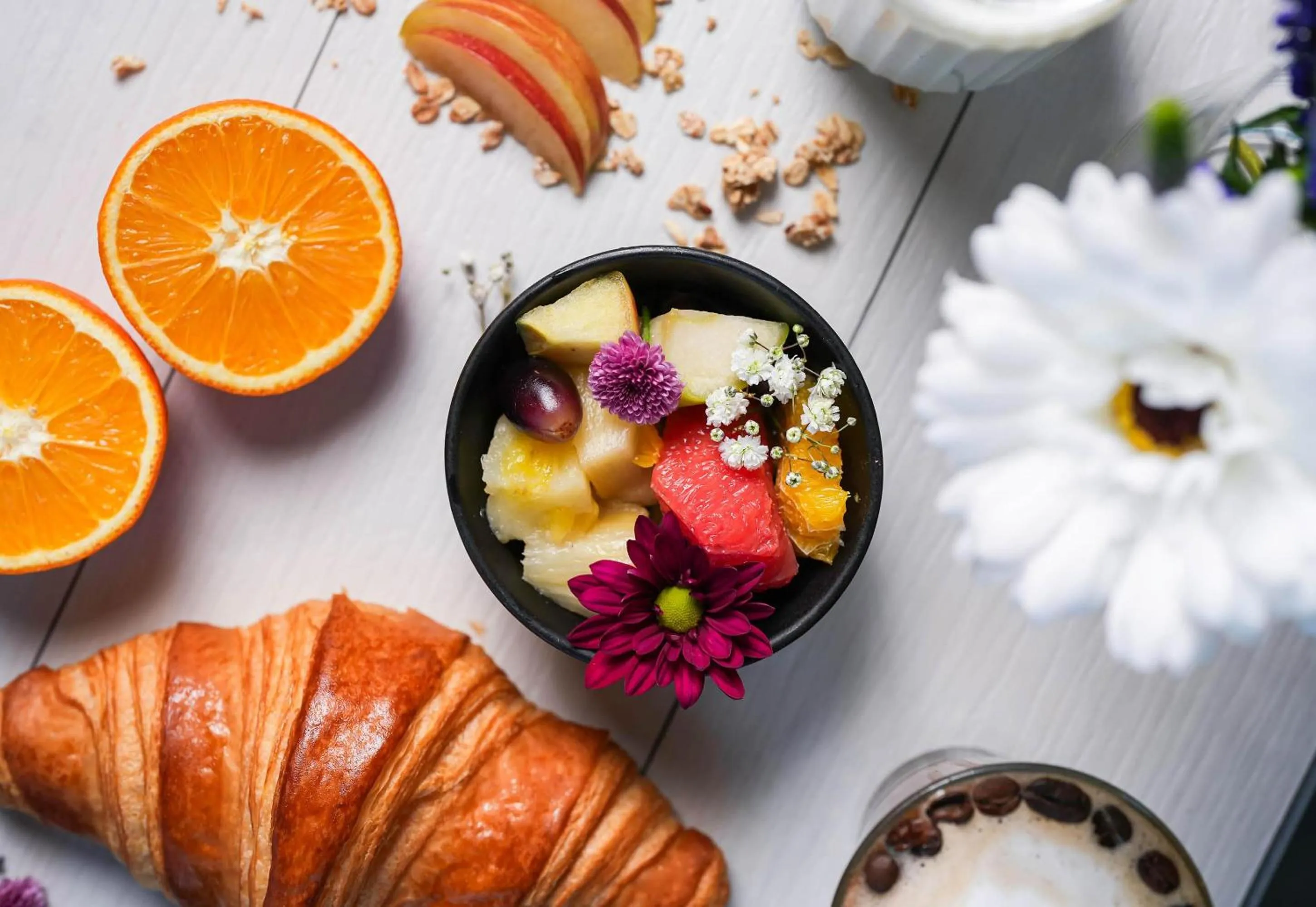 Restaurant/places to eat in B&B HOTEL Lyon Nord 4 étoiles