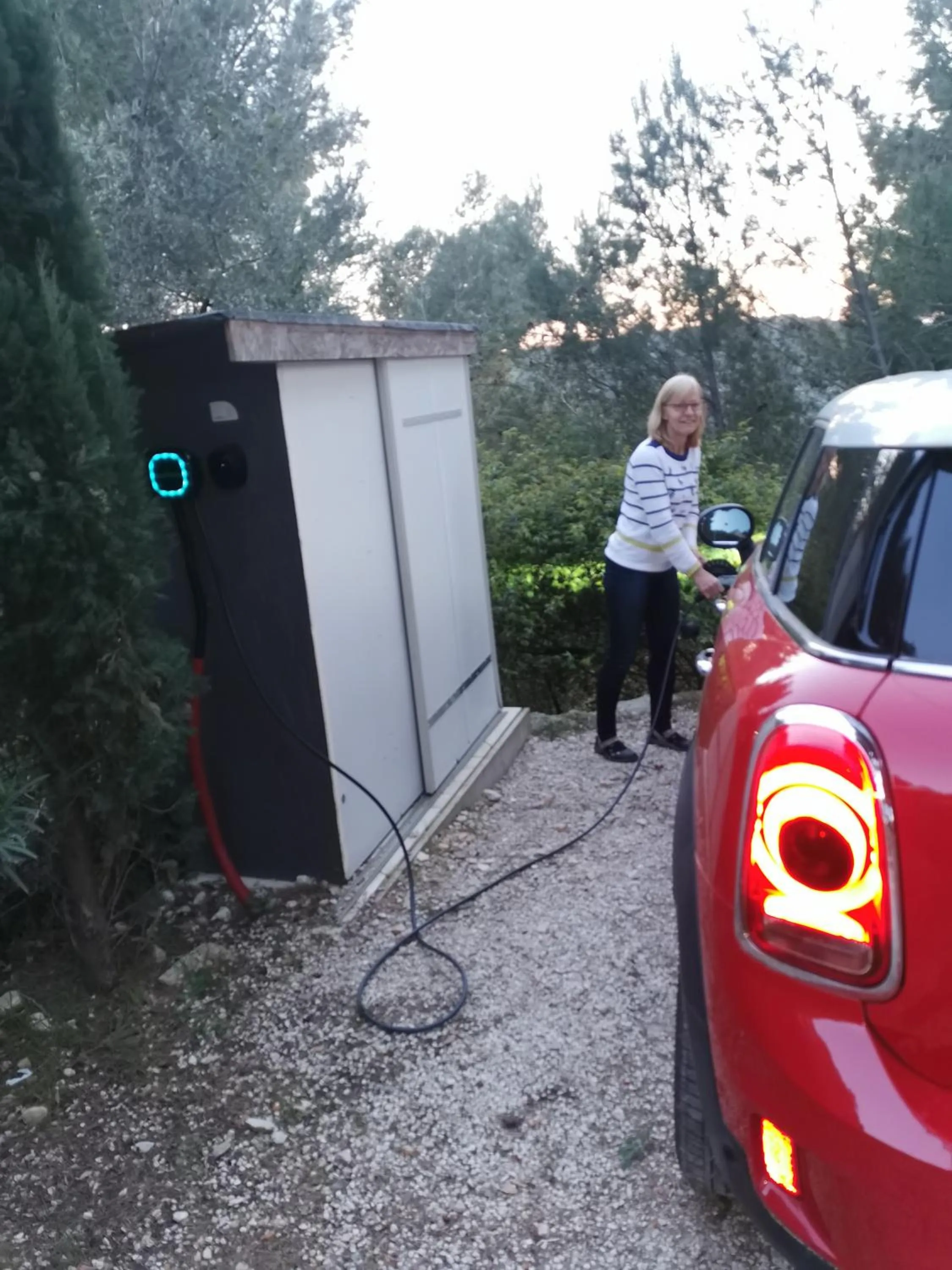 Parking in Le Mas des Roches à Velaux