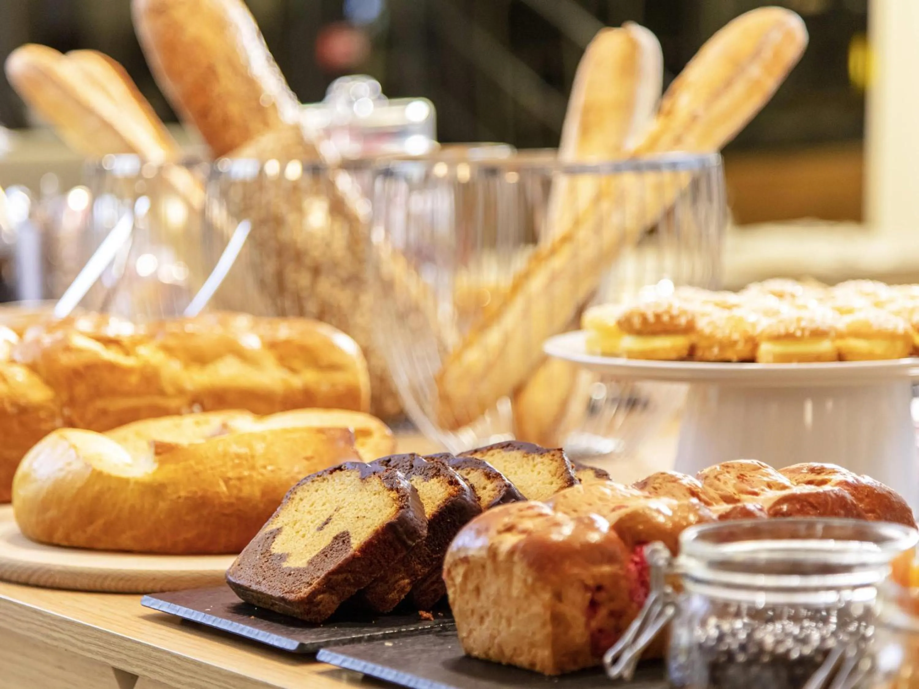 Breakfast in Mercure Marseille Centre Prado Vélodrome