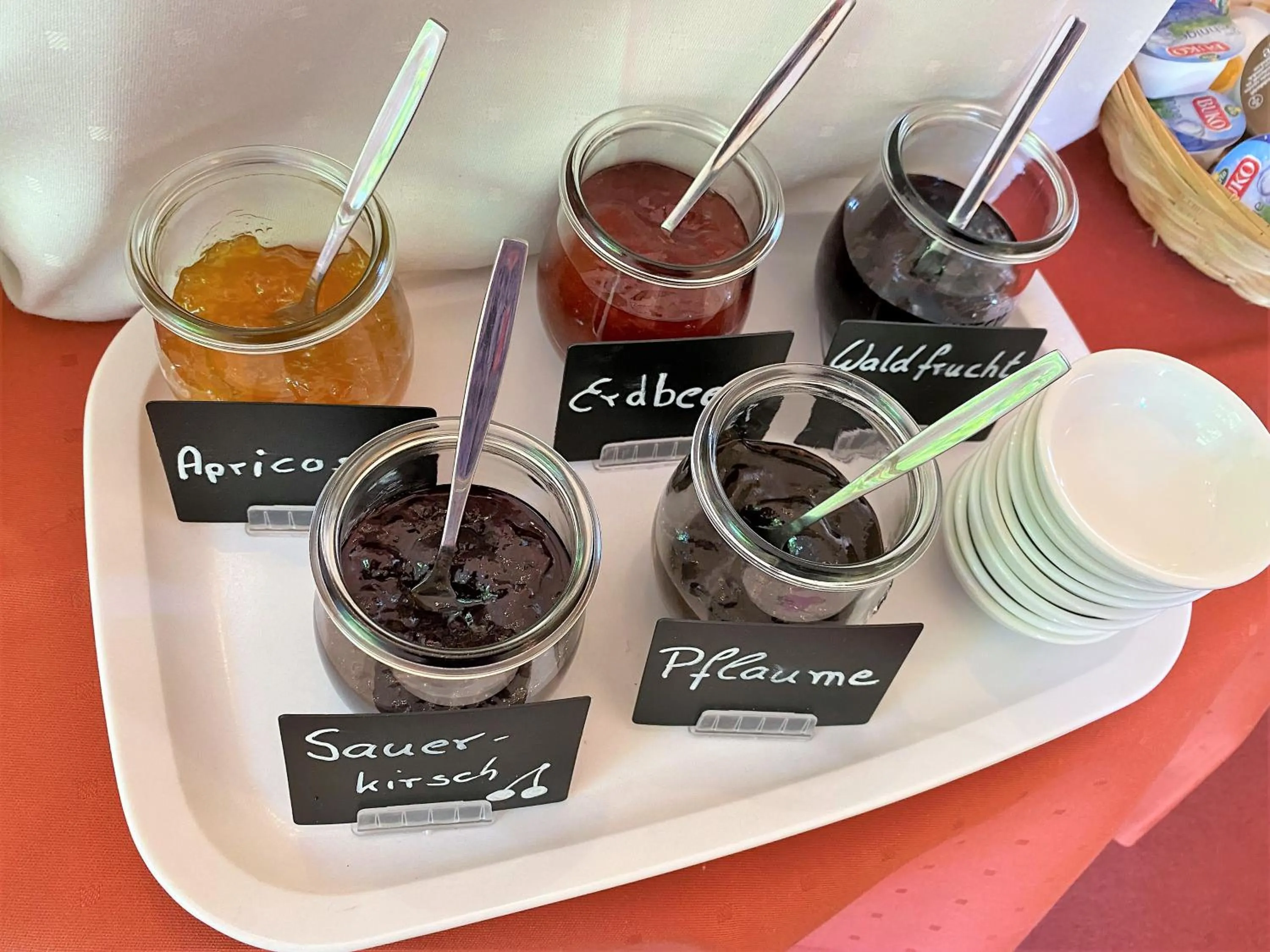 Breakfast in Alleehotel-Eschen