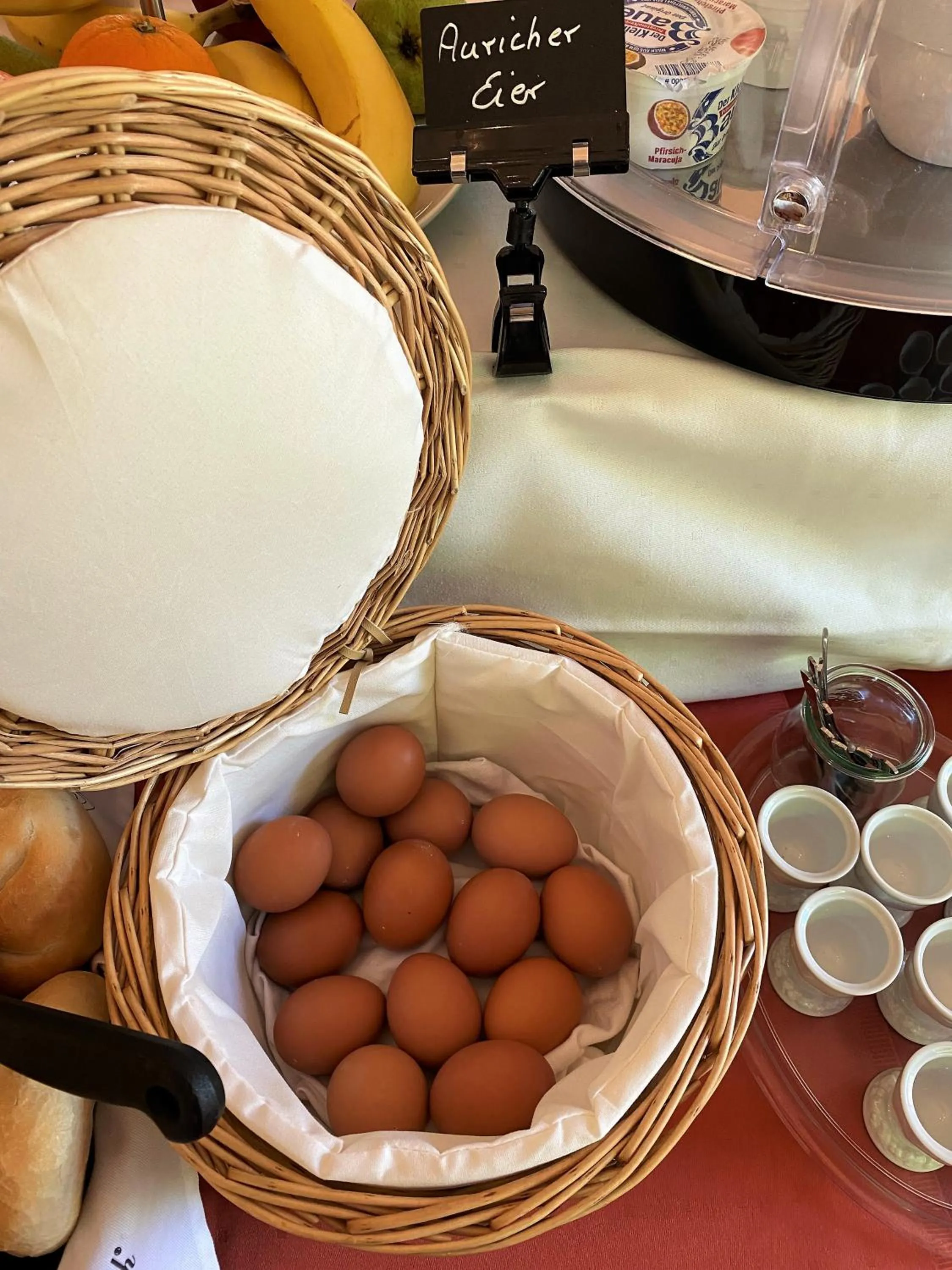 Breakfast in Alleehotel-Eschen