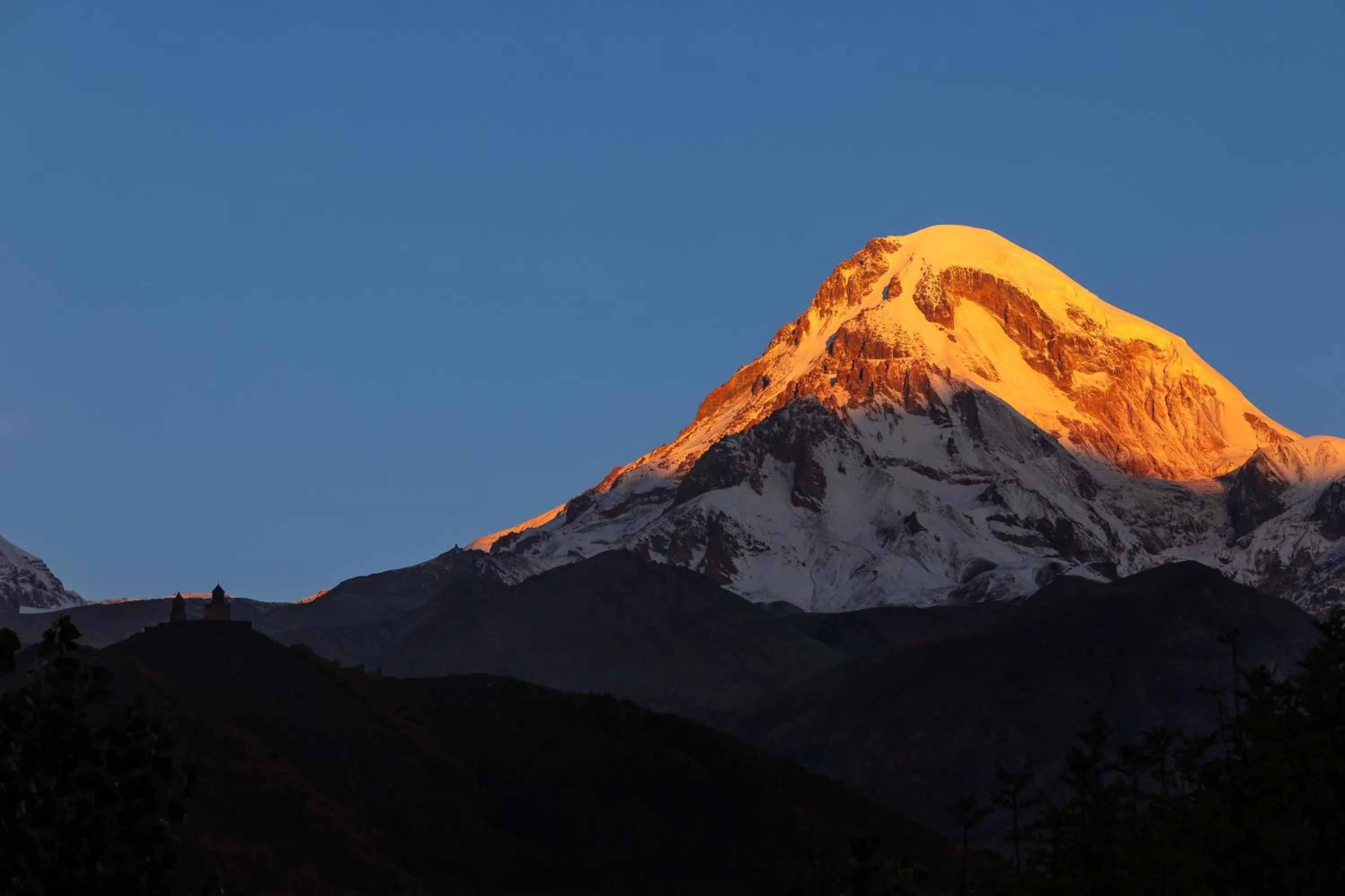 Mountain view in Intourist Kazbegi