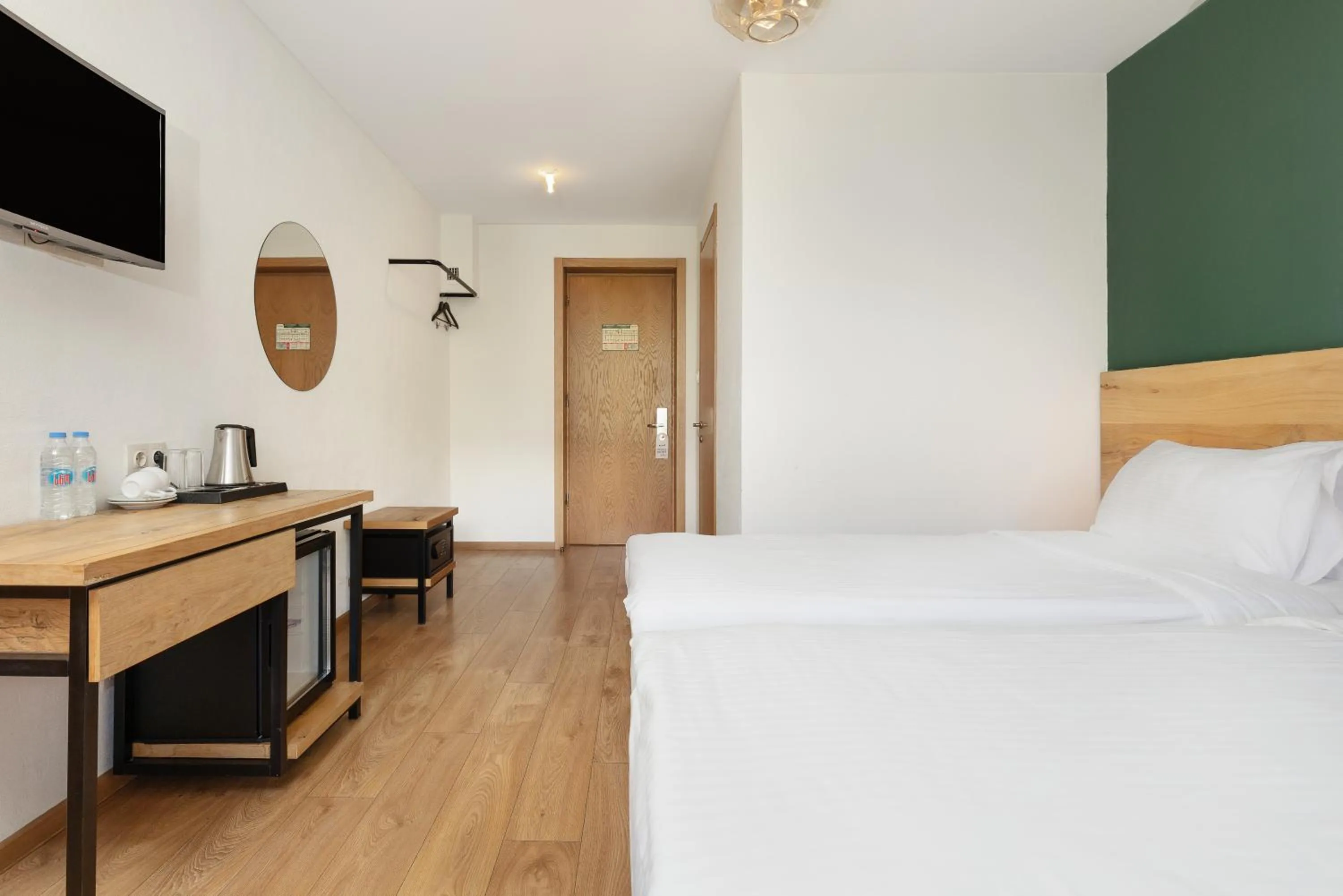 TV and multimedia in Intourist Kazbegi