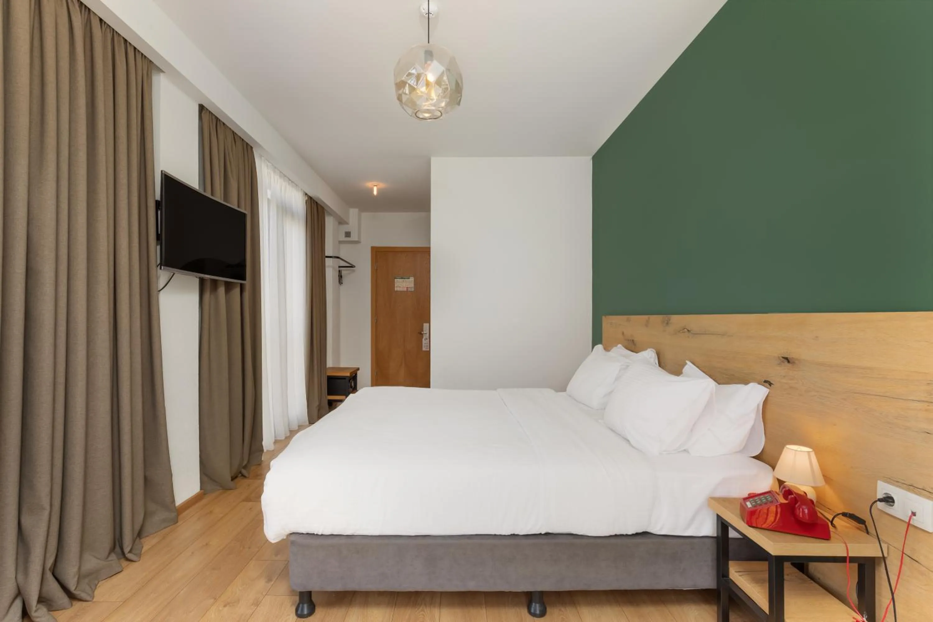 hair dresser in Intourist Kazbegi