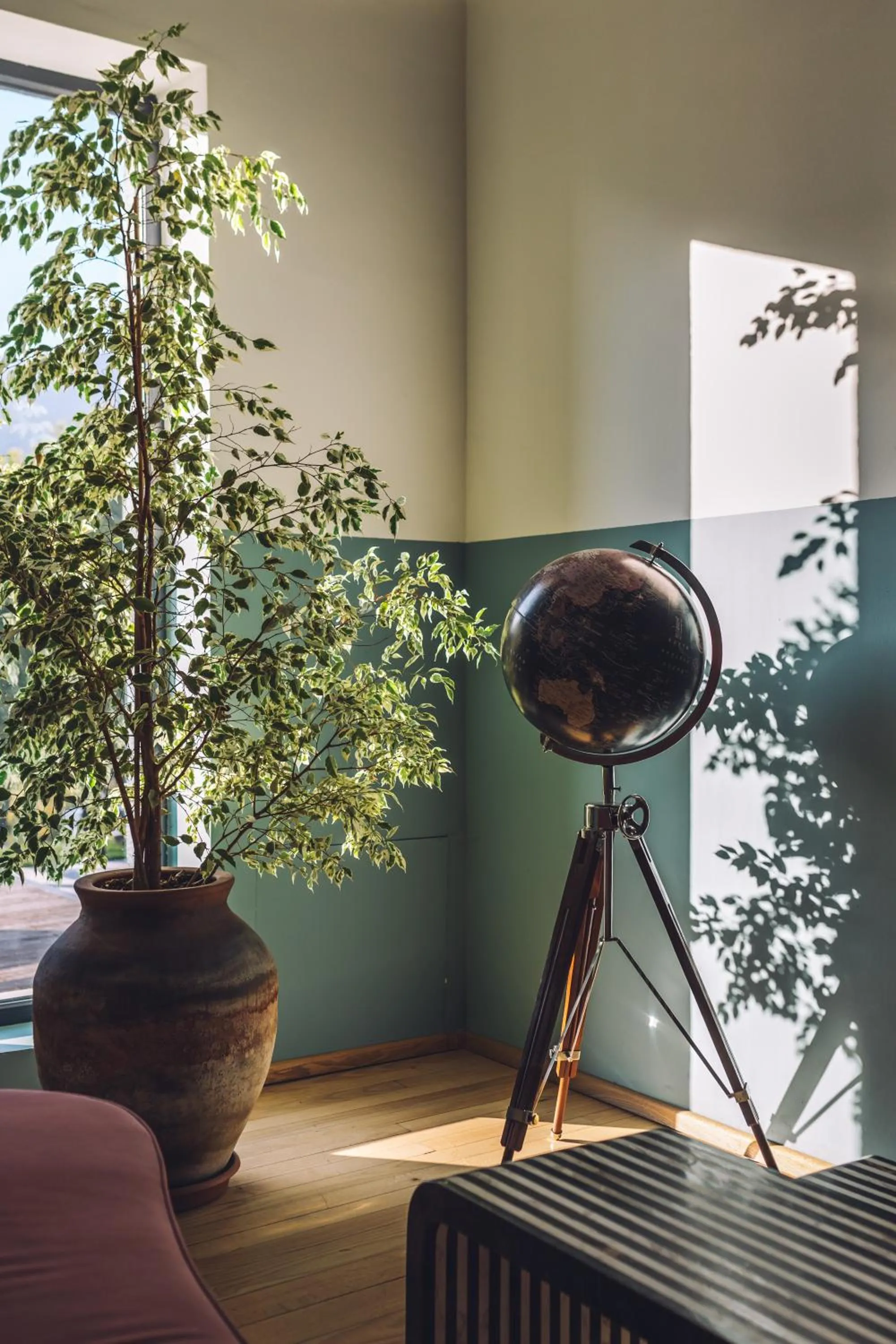 Lobby or reception in Intourist Kazbegi