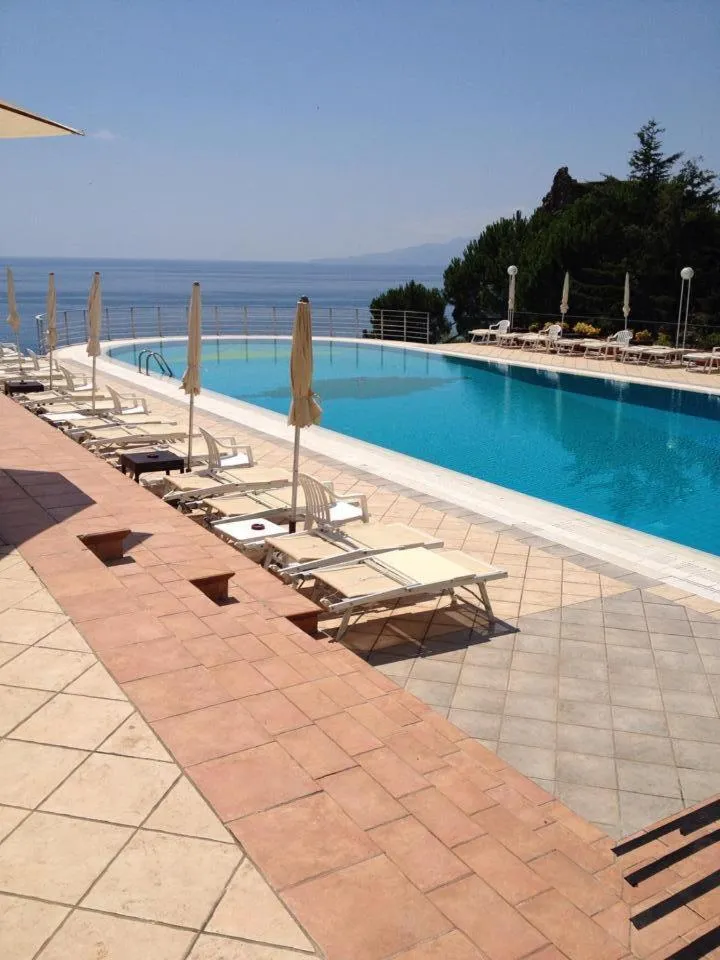 Swimming pool in Hotel Club San Diego
