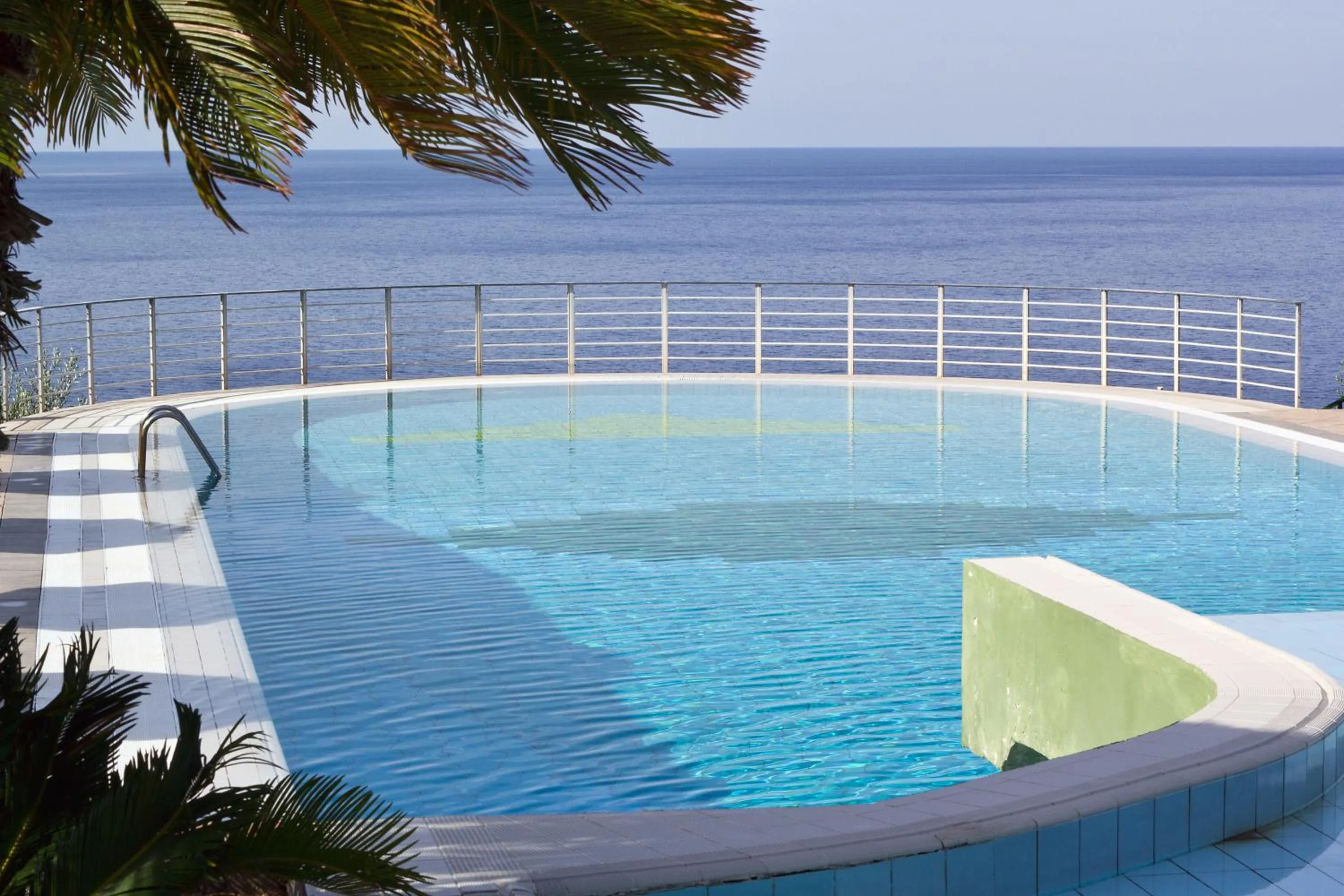 Swimming pool in Hotel Club San Diego