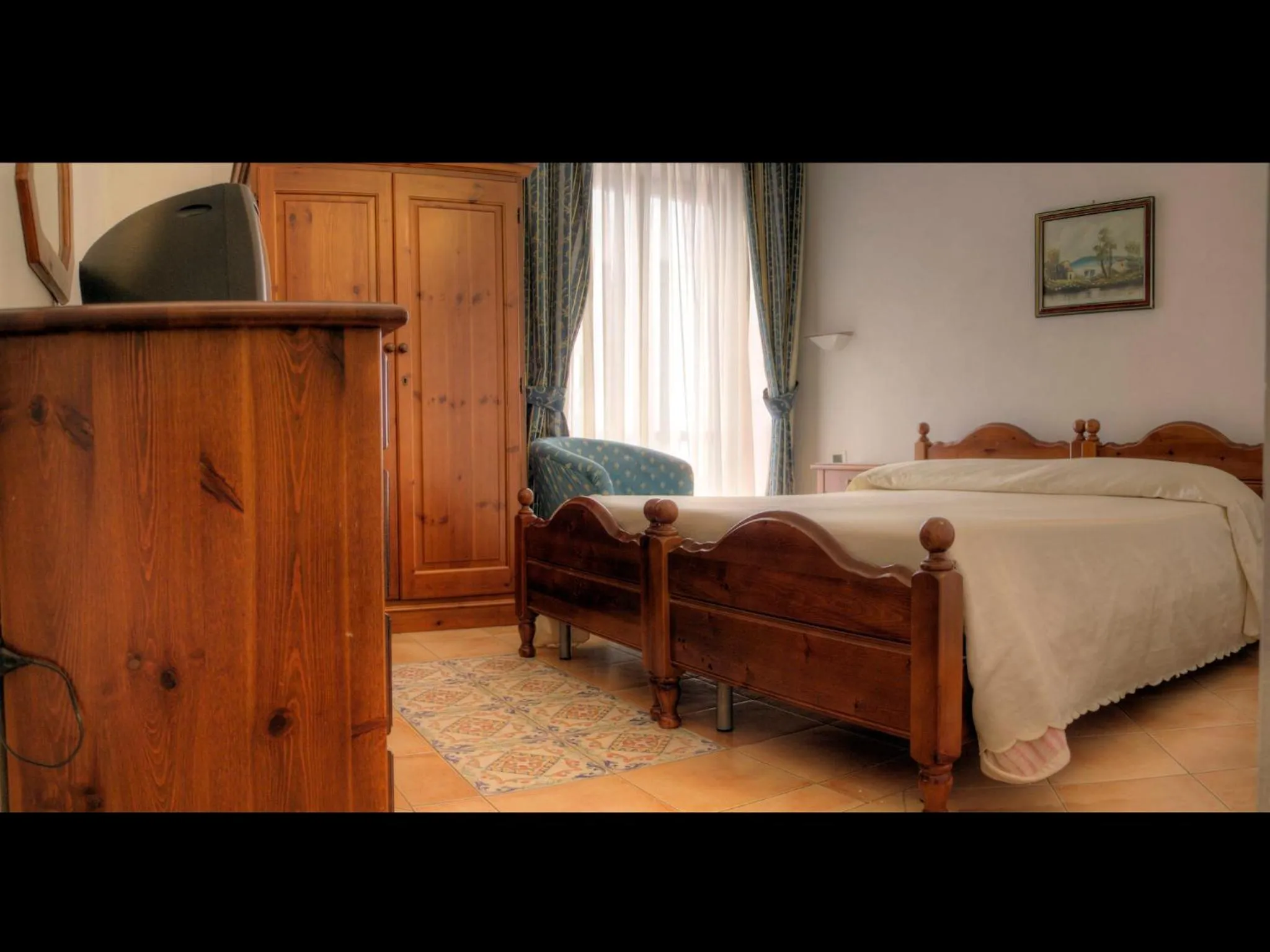 Photo of the whole room in Hotel Club San Diego