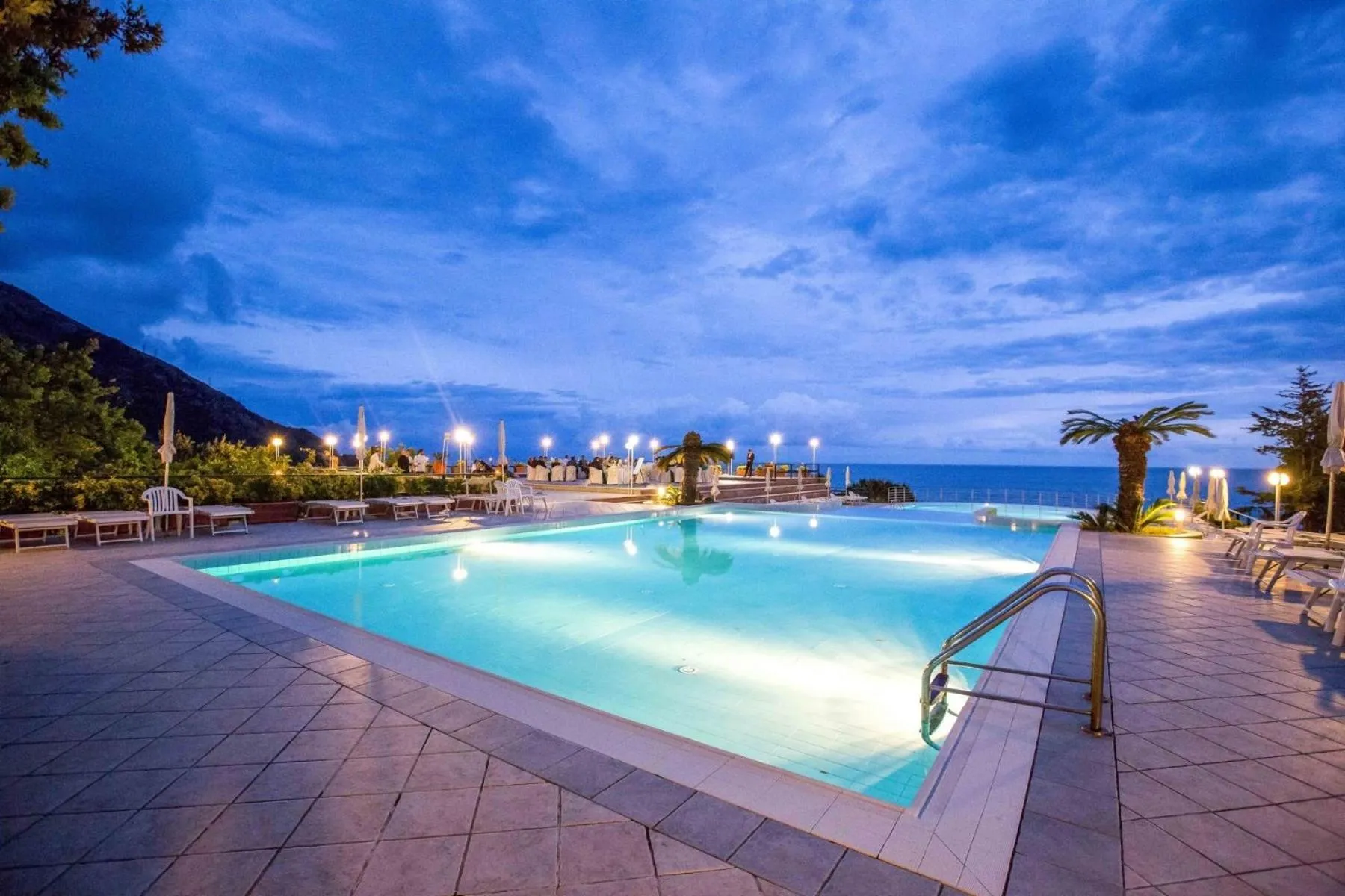 Swimming pool in Hotel Club San Diego