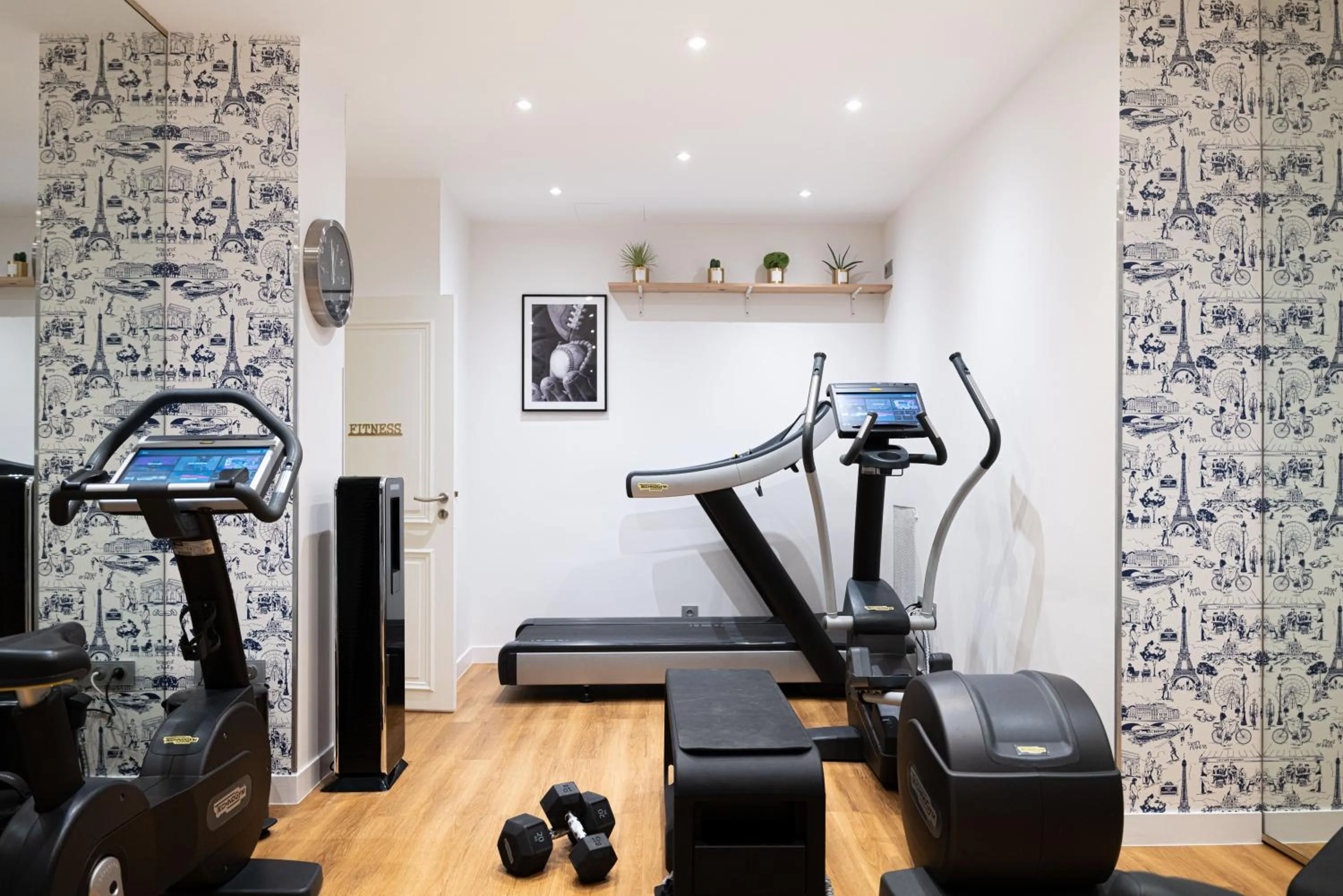 Fitness centre/facilities in Sofitel Paris Baltimore Tour Eiffel