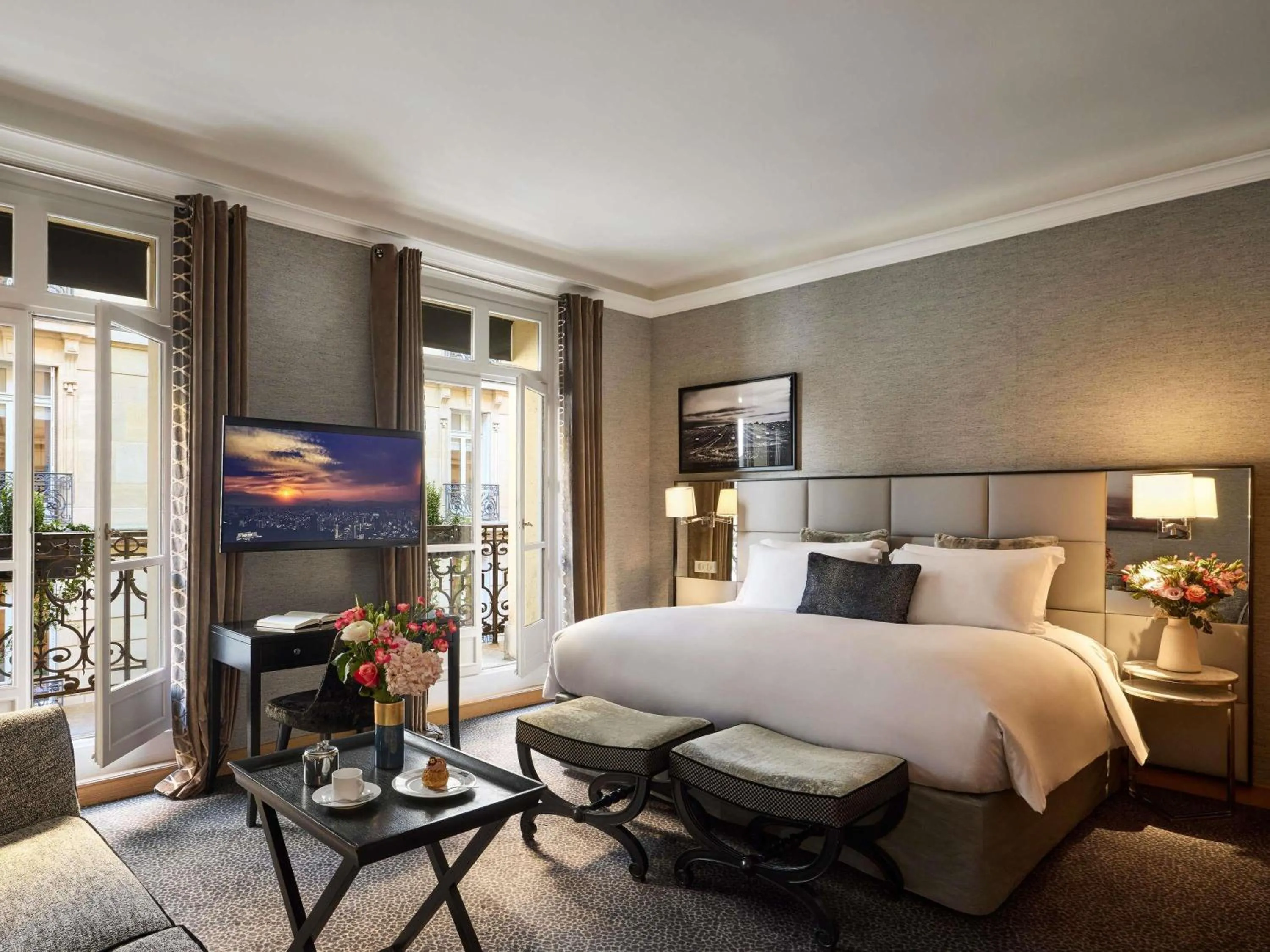 Bedroom, Bed in Sofitel Paris Baltimore Tour Eiffel