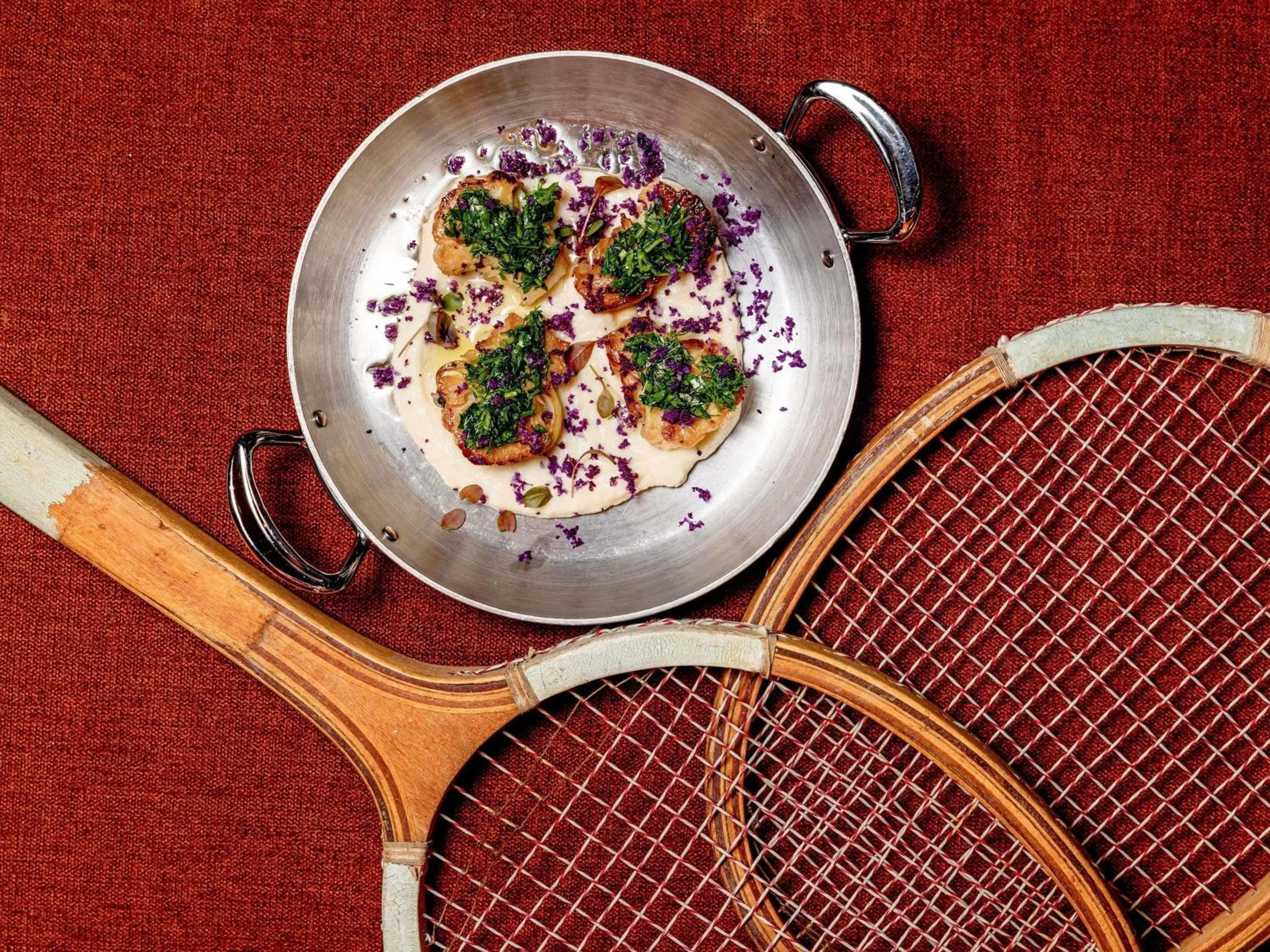 Restaurant/places to eat in Sofitel Paris Baltimore Tour Eiffel