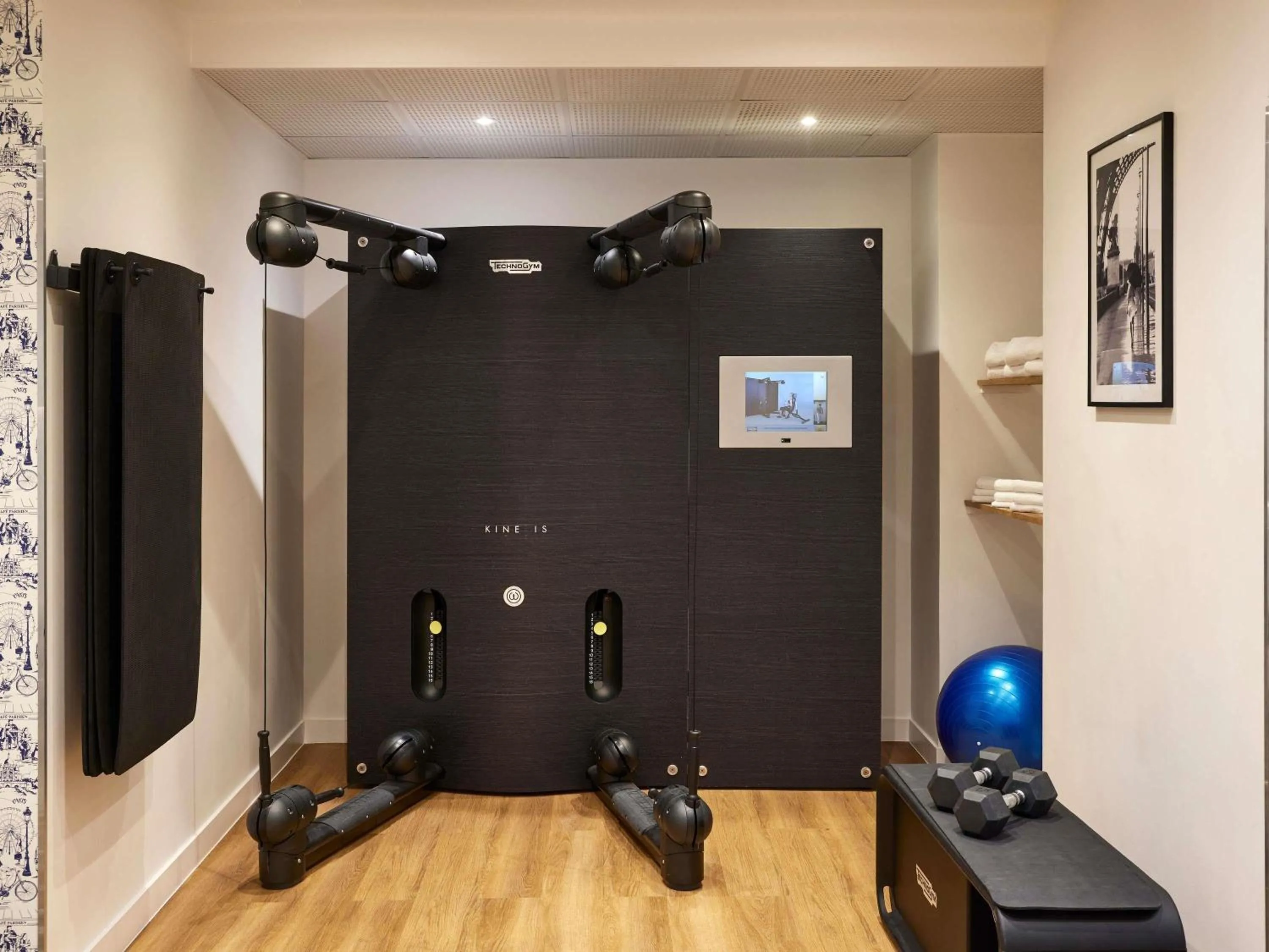 Fitness centre/facilities in Sofitel Paris Baltimore Tour Eiffel
