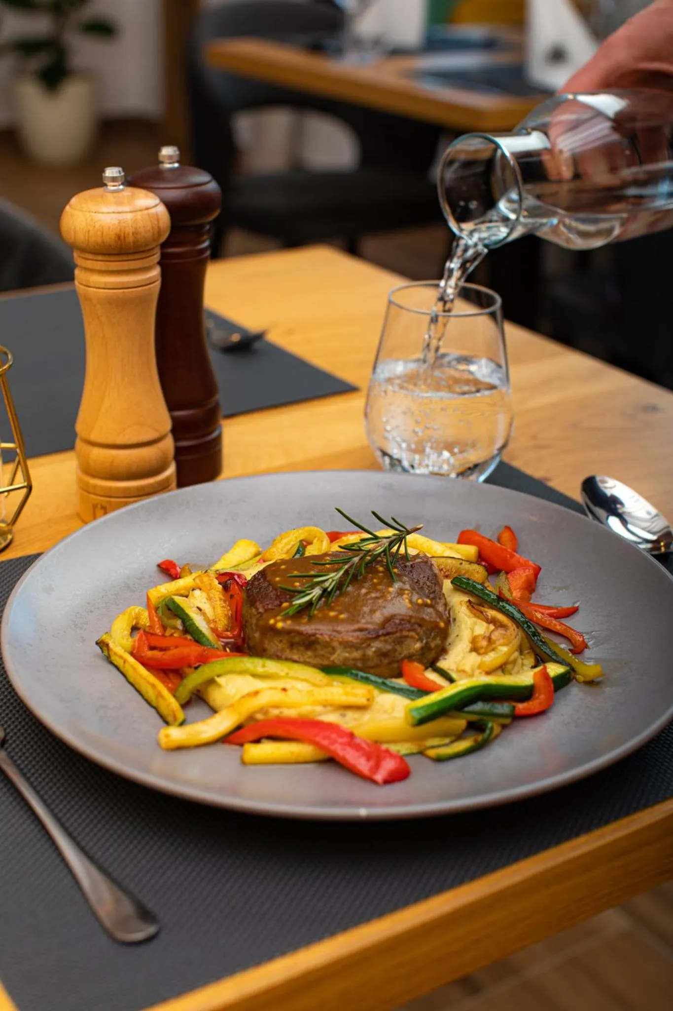 Restaurant/places to eat in Kozjanski dvor