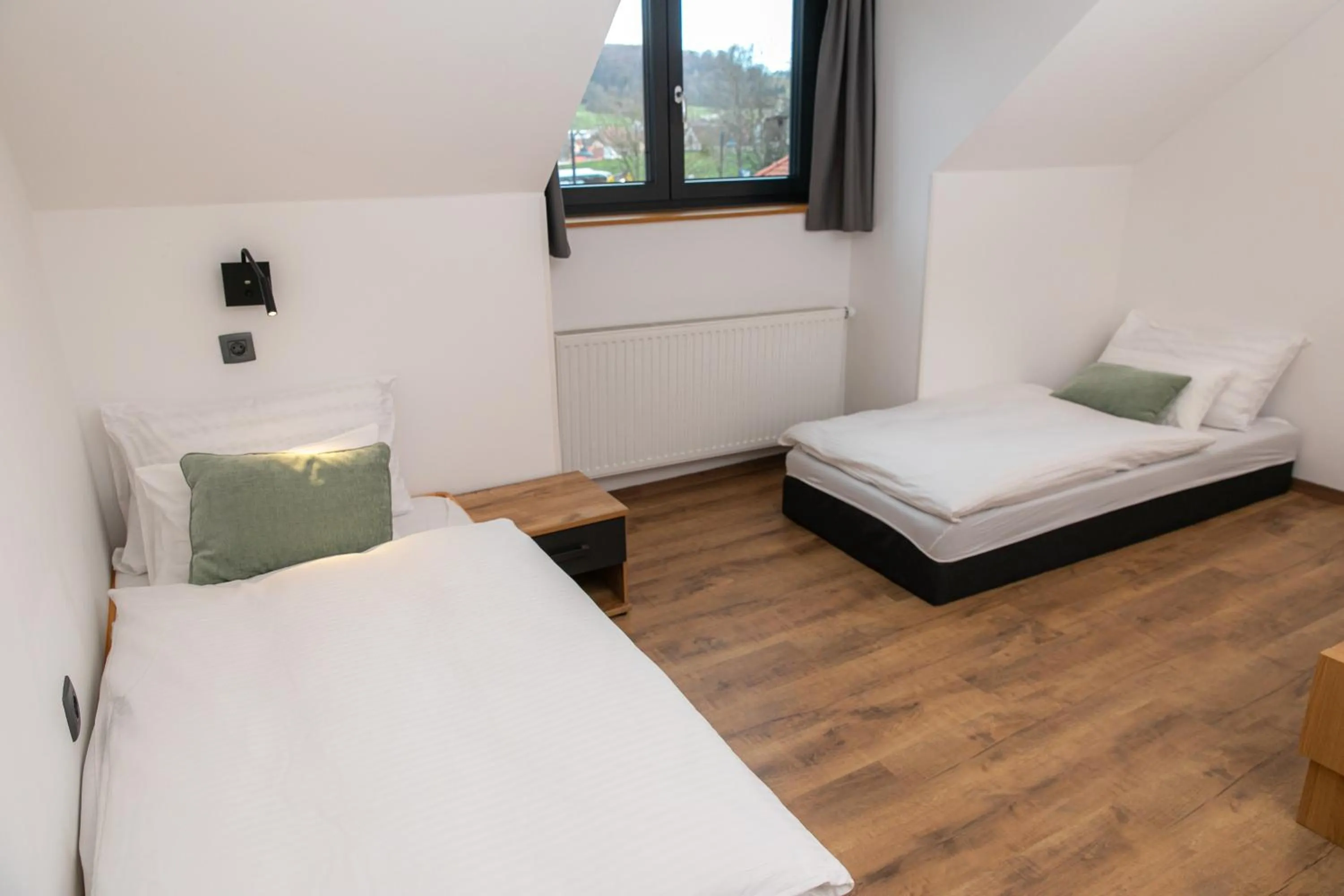 Property building, Bed in Kozjanski dvor