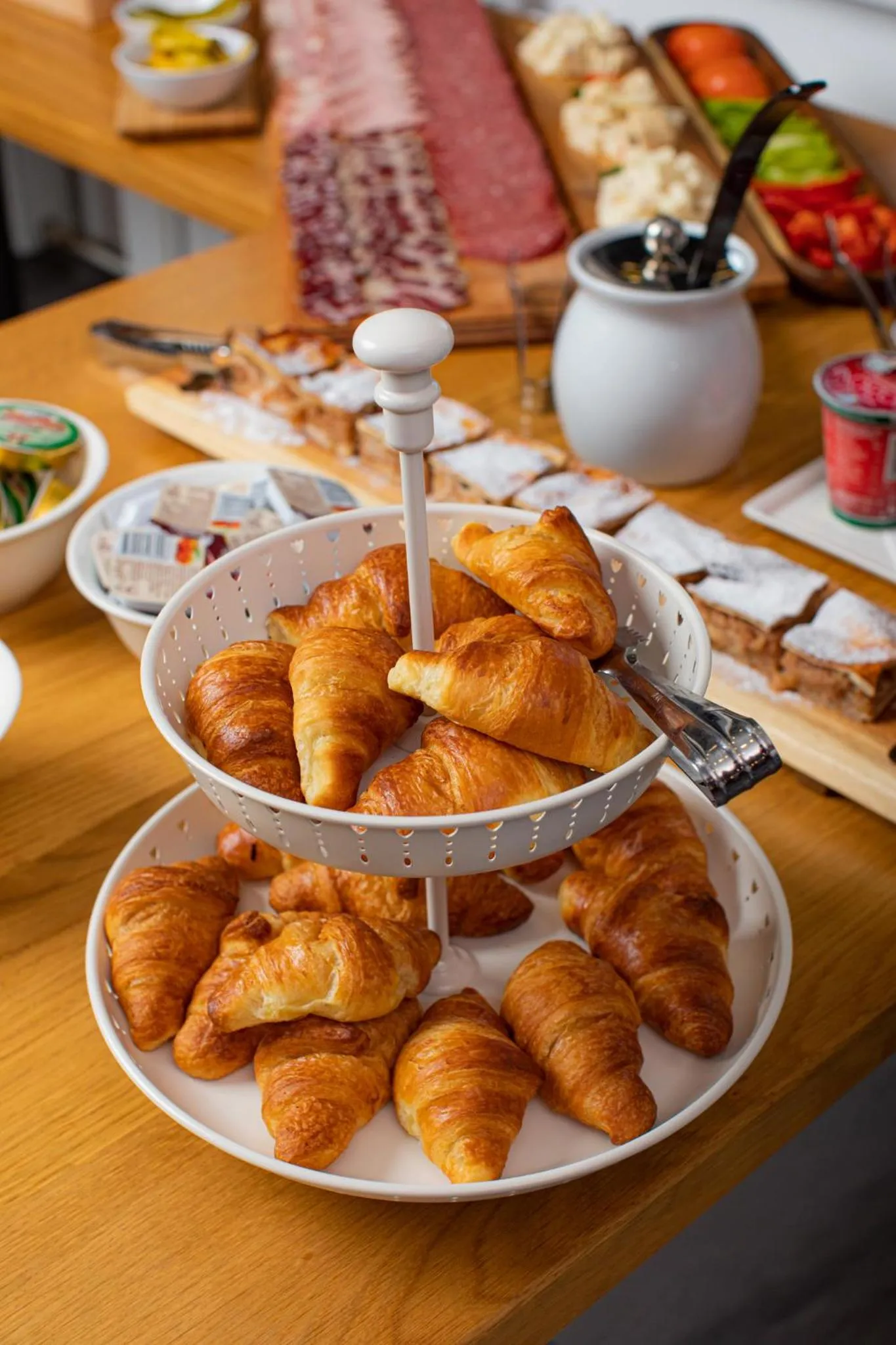 Breakfast in Kozjanski dvor