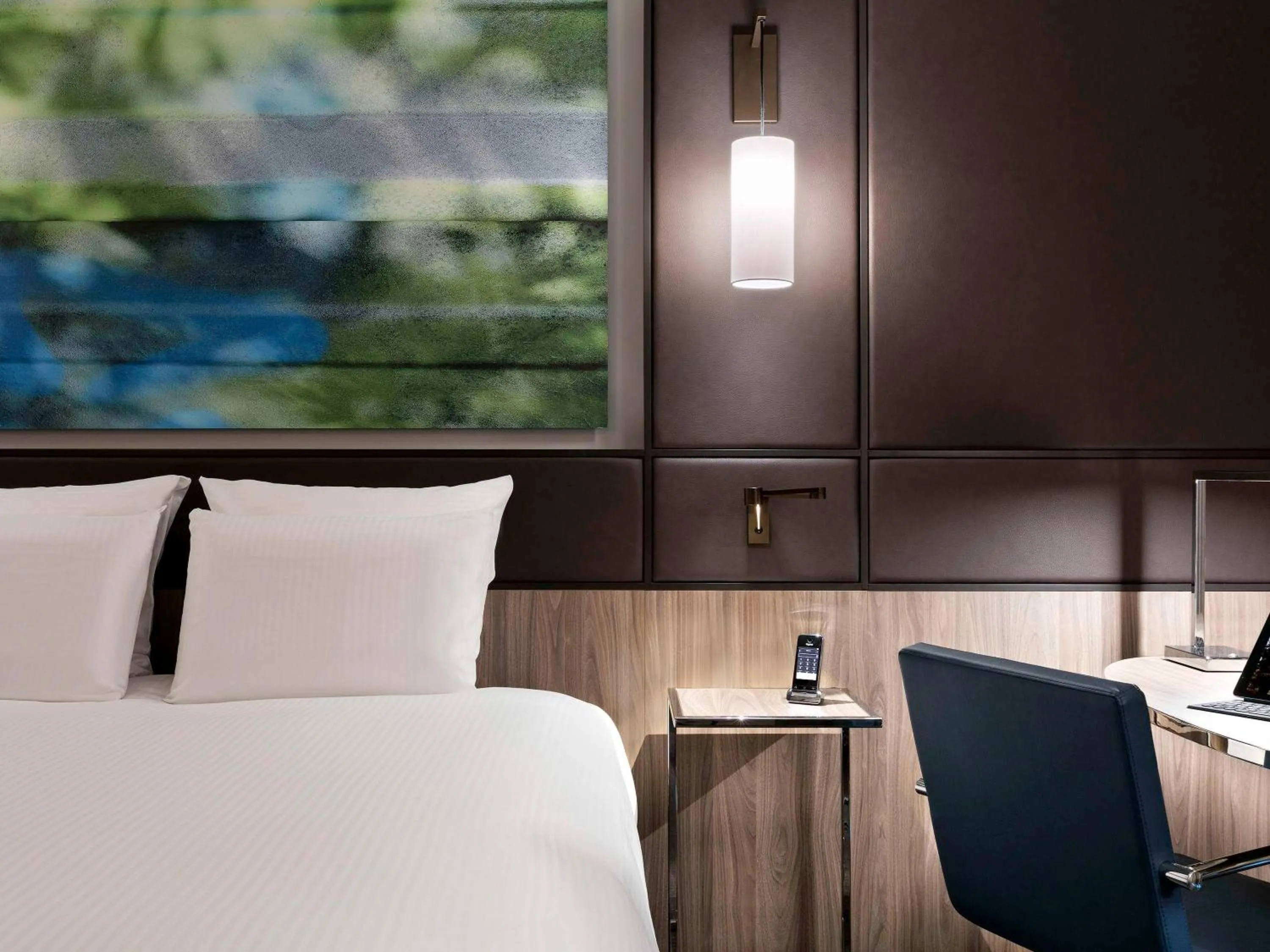 Bedroom, Bed in Pullman Paris Centre - Bercy