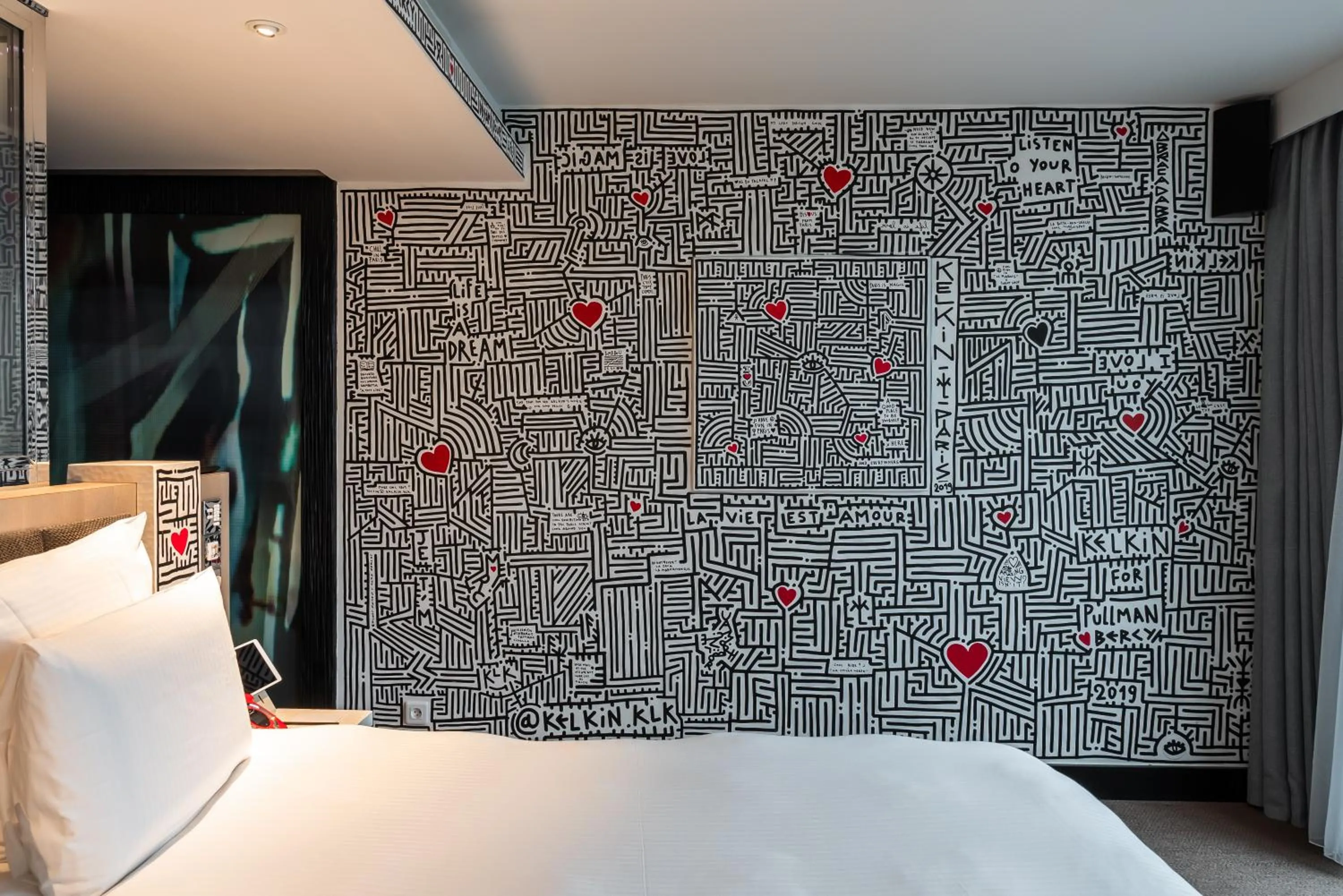 Bedroom, Bed in Pullman Paris Centre - Bercy