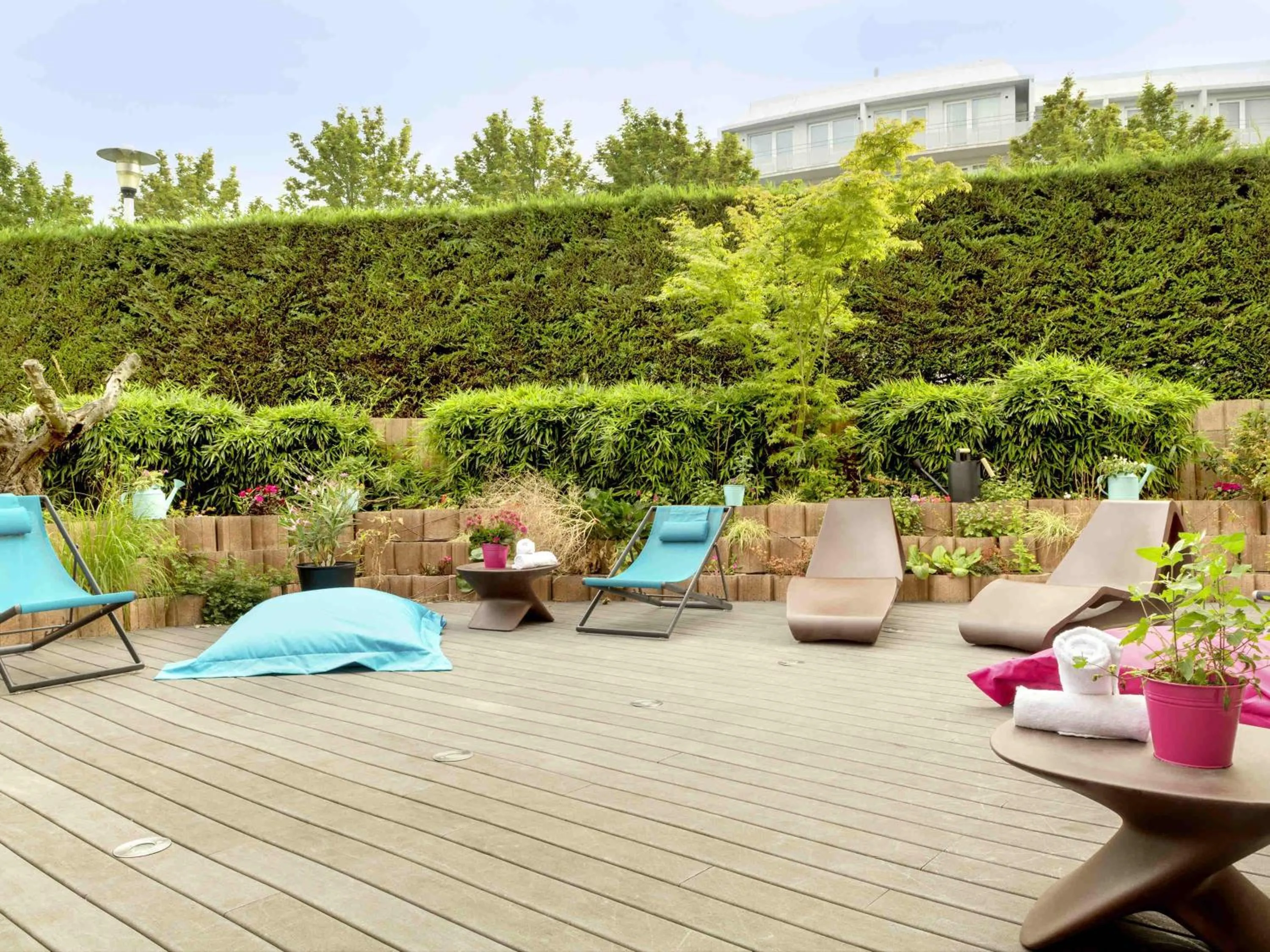 Pool view in Novotel Paris Roissy CDG Convention