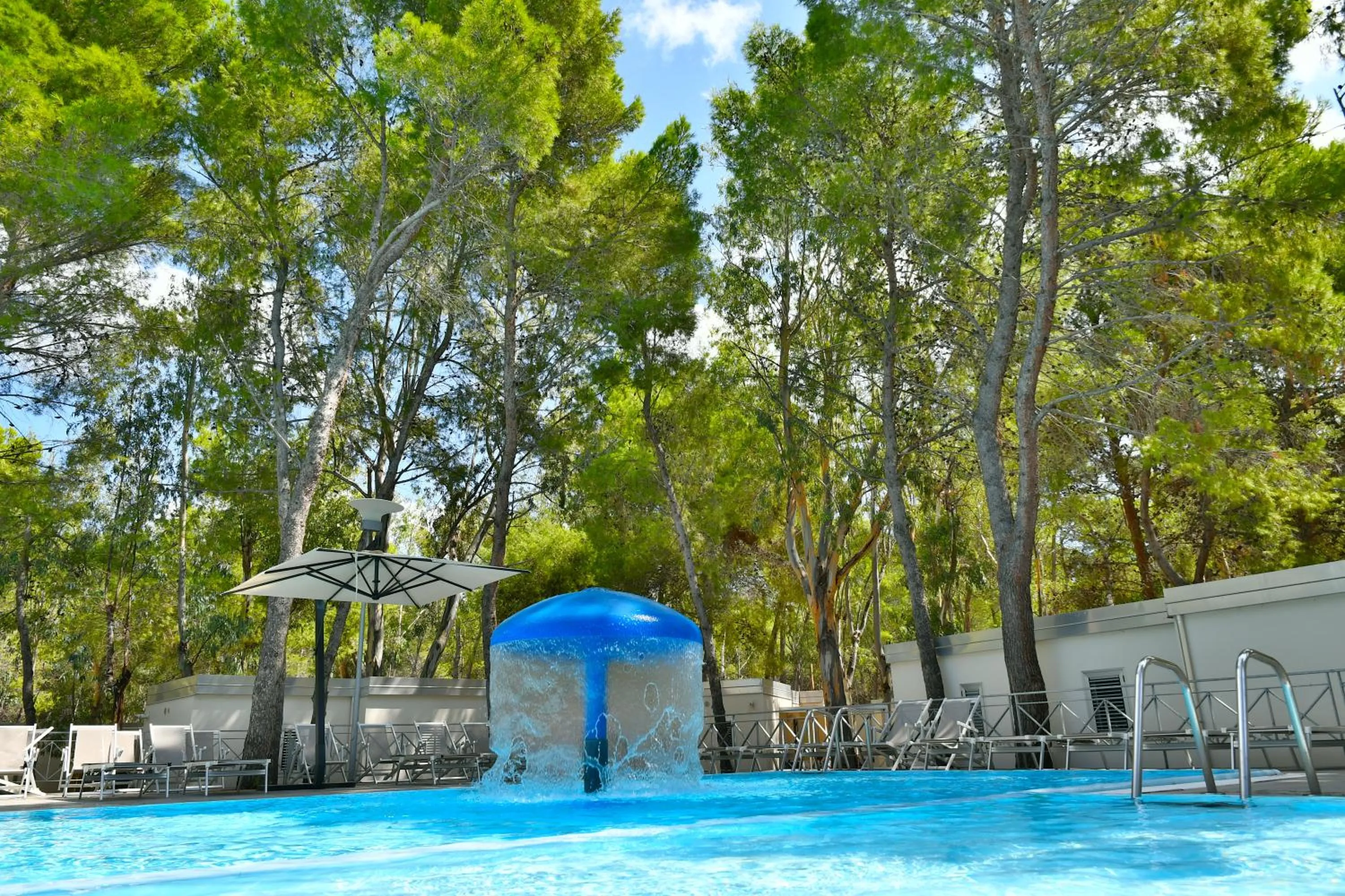 Swimming pool in Sira Resort