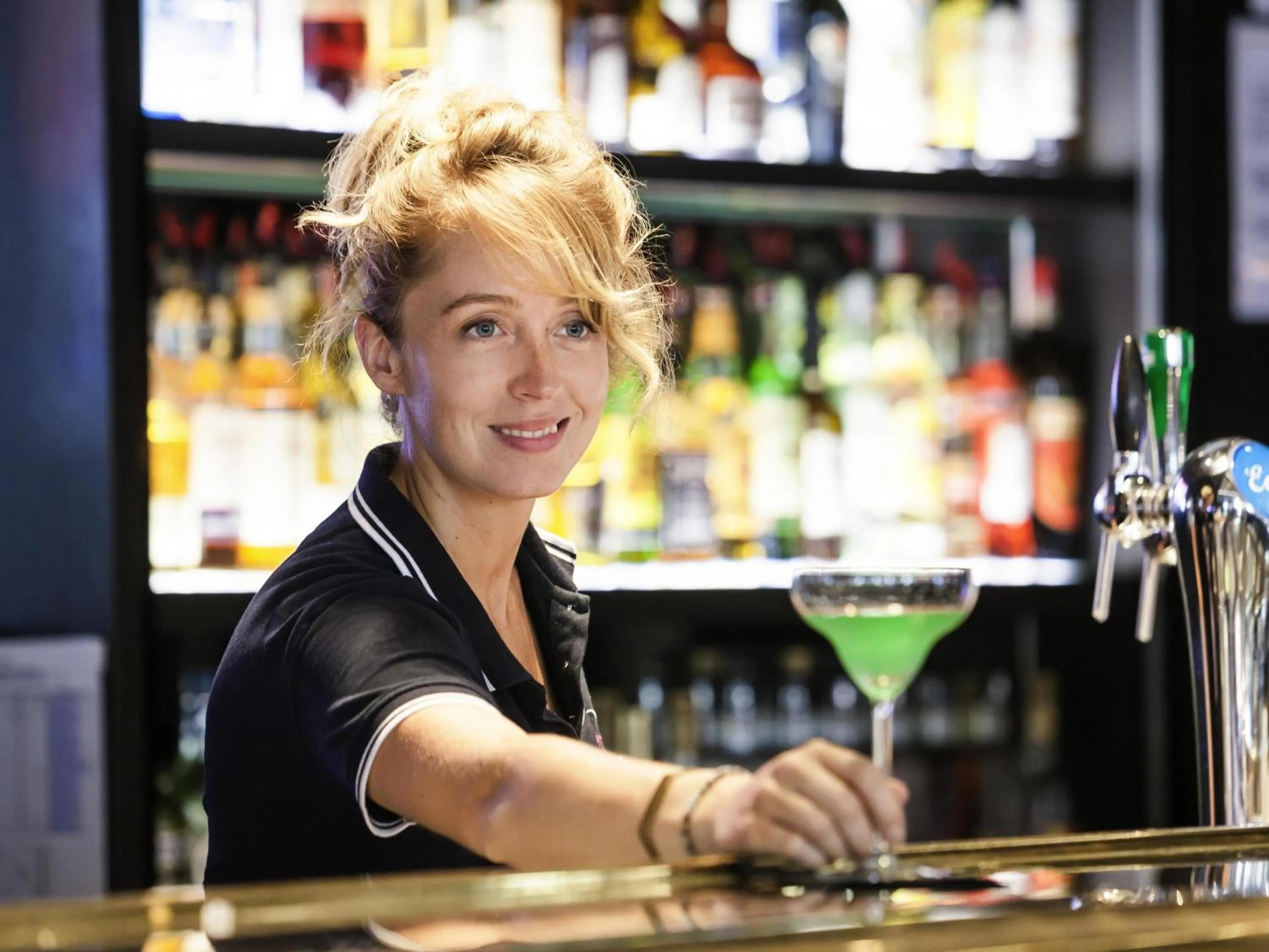 Lounge or bar in Mercure Paris Boulogne