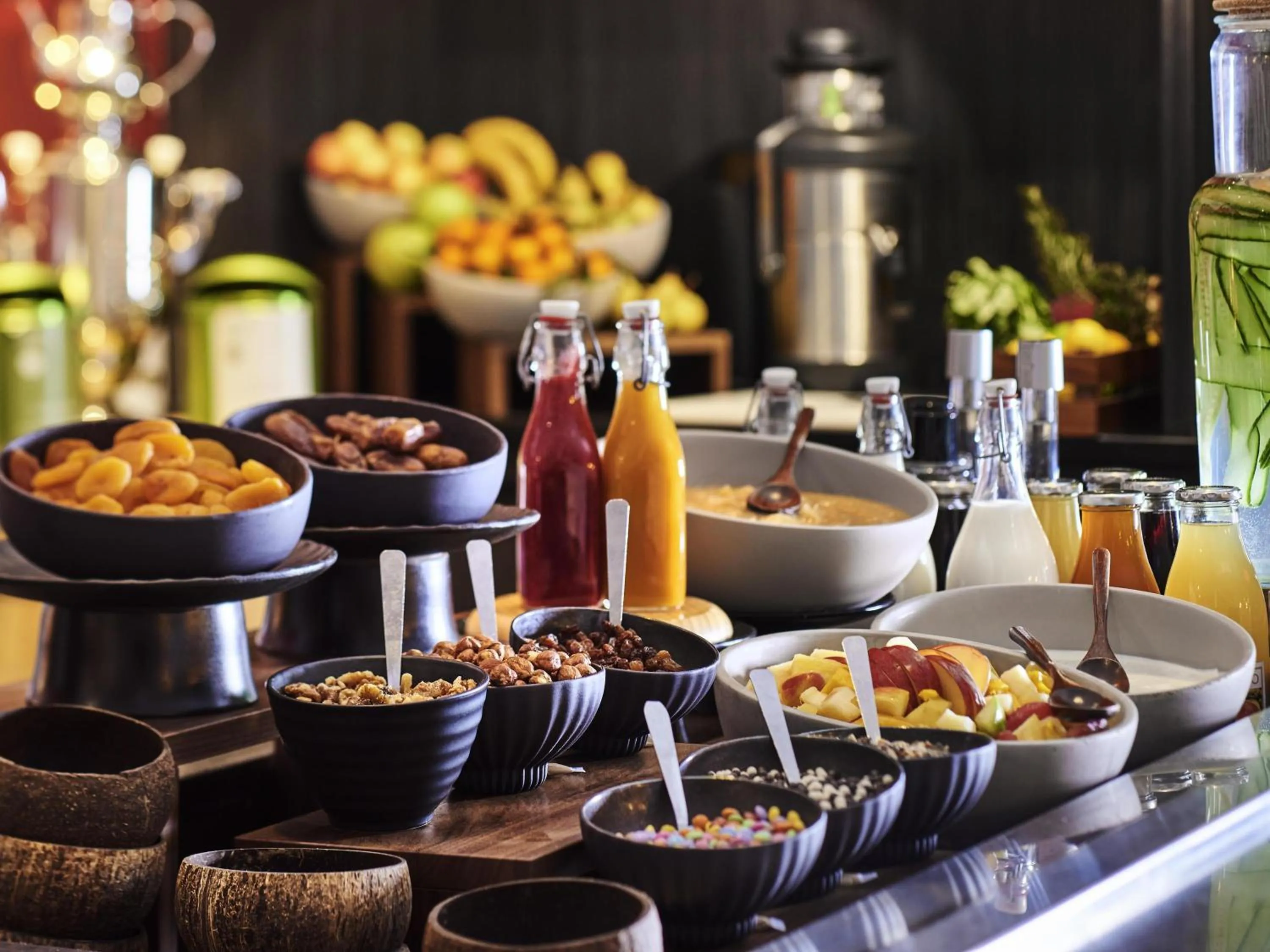 Breakfast in Mercure Paris Boulogne