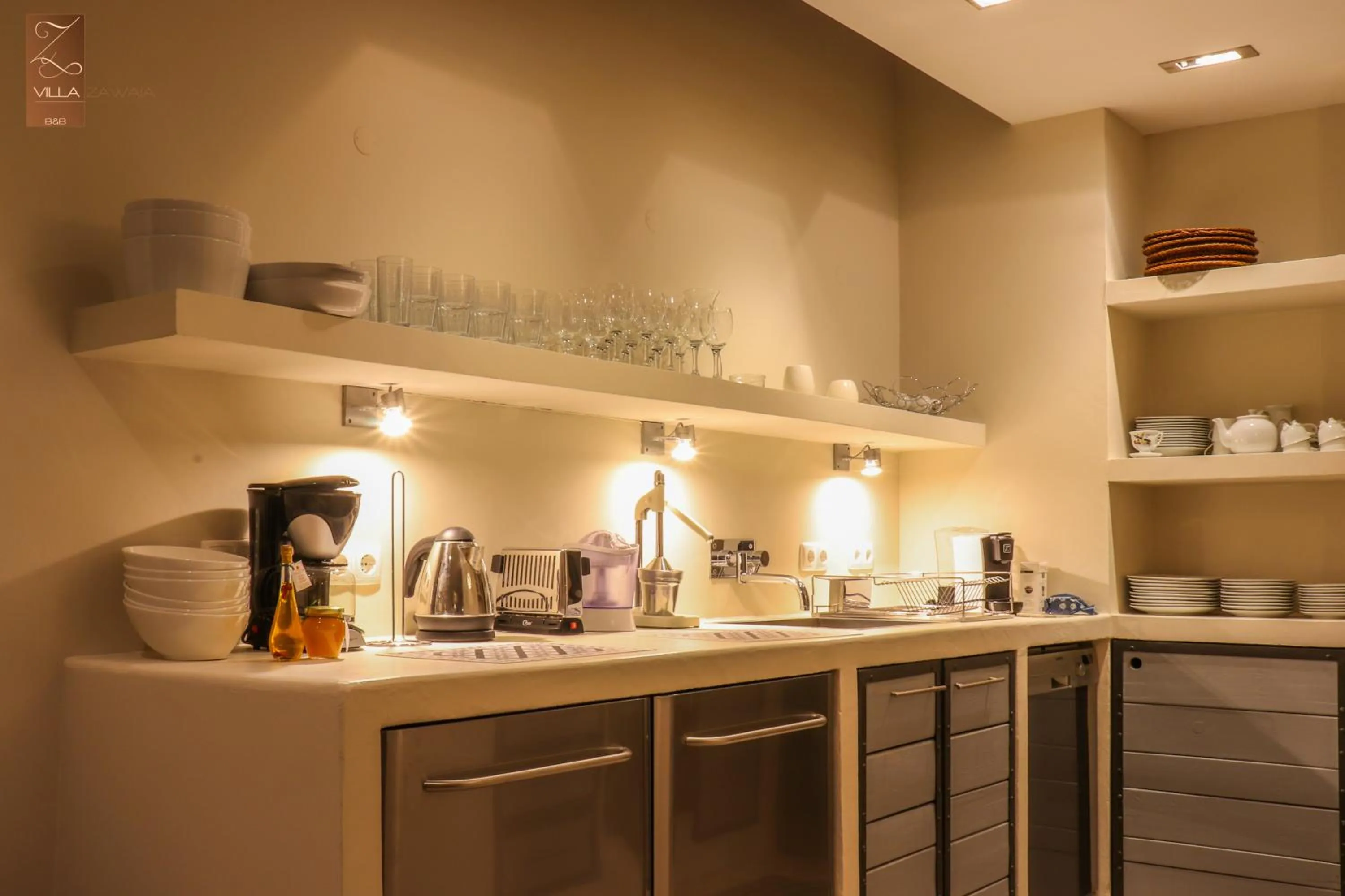 Kitchen or kitchenette in Villa Zawaia B&B