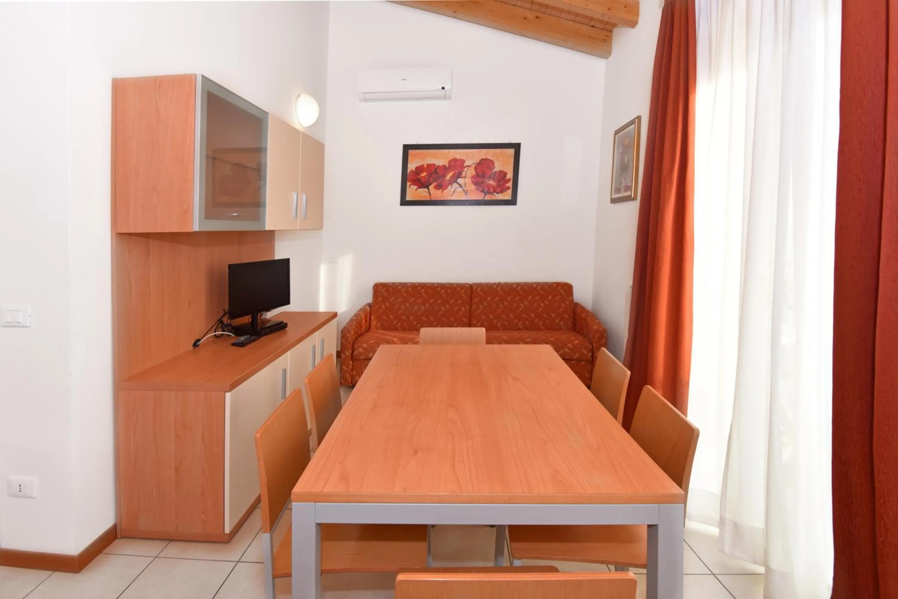 Kitchen or kitchenette in Hotel Villa Olga