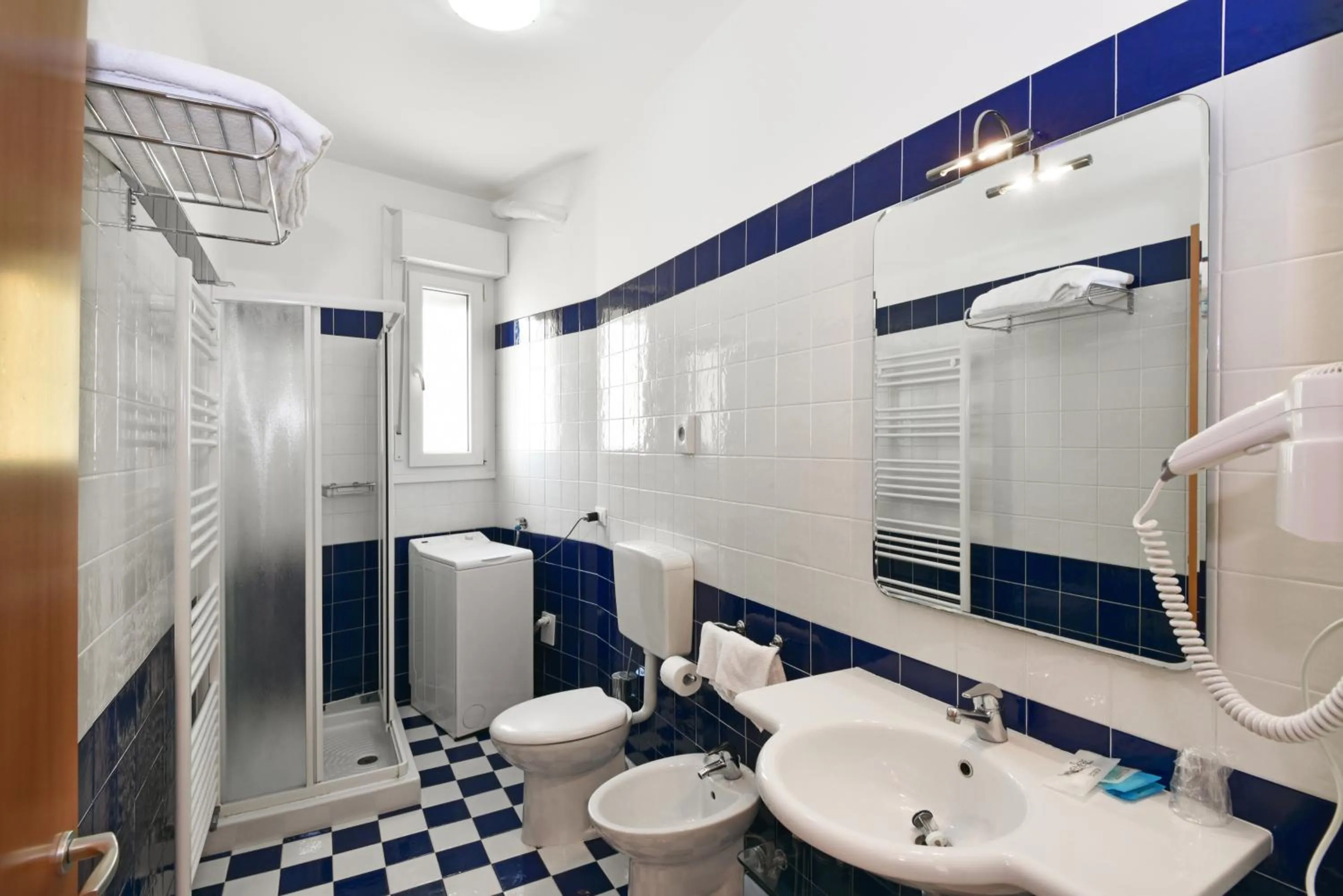 Bathroom in Hotel Villa Olga