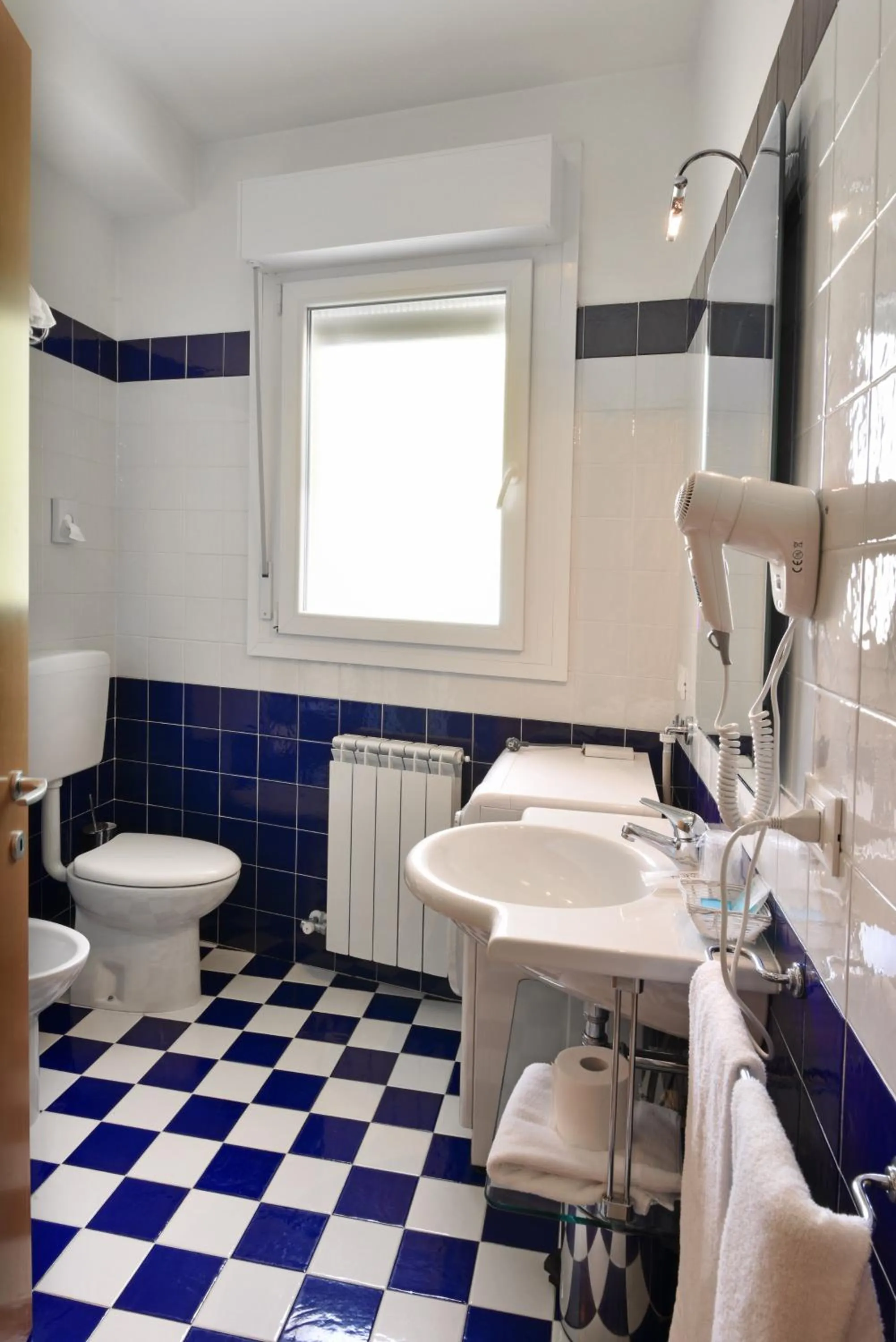 Toilet in Hotel Villa Olga