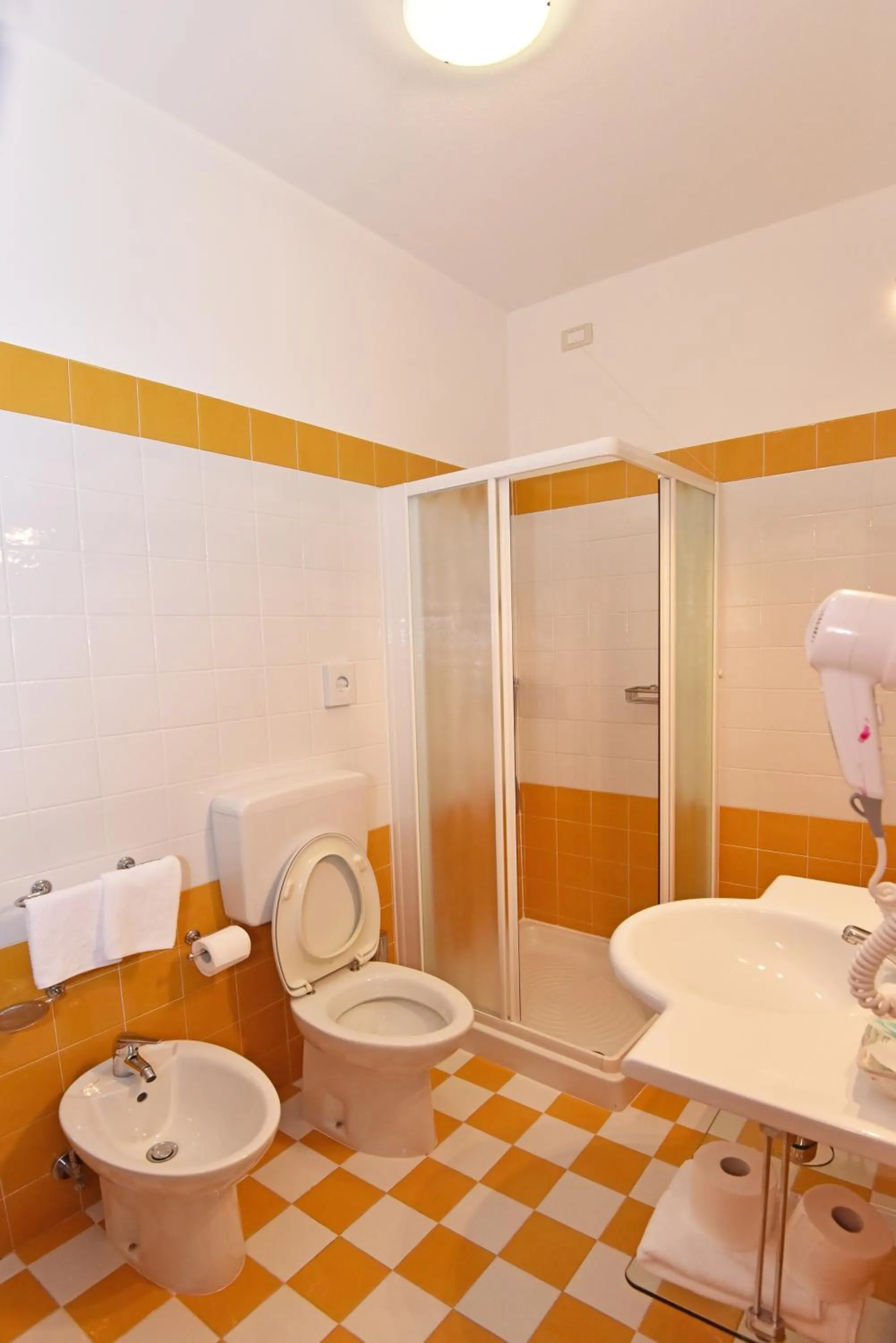 Bathroom in Hotel Villa Olga