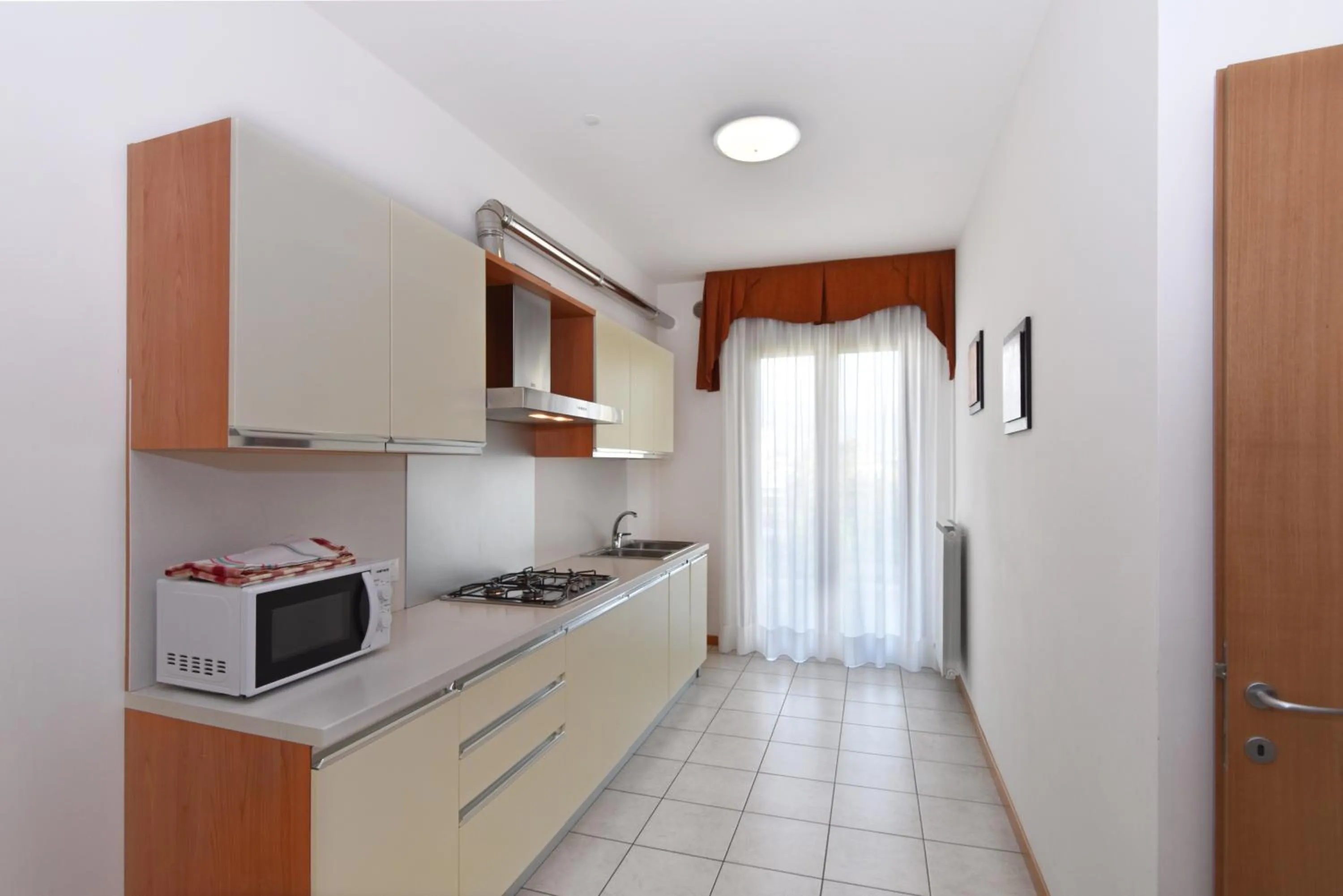 Kitchen or kitchenette in Hotel Villa Olga