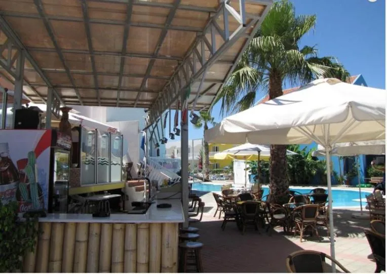 Lounge or bar in Valsami Hotel Apartments