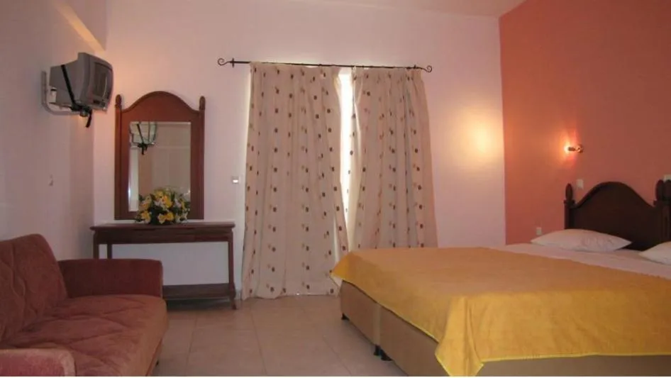 Bed in Valsami Hotel Apartments