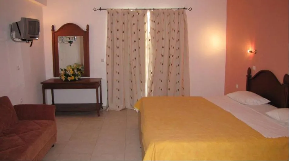 Bed in Valsami Hotel Apartments