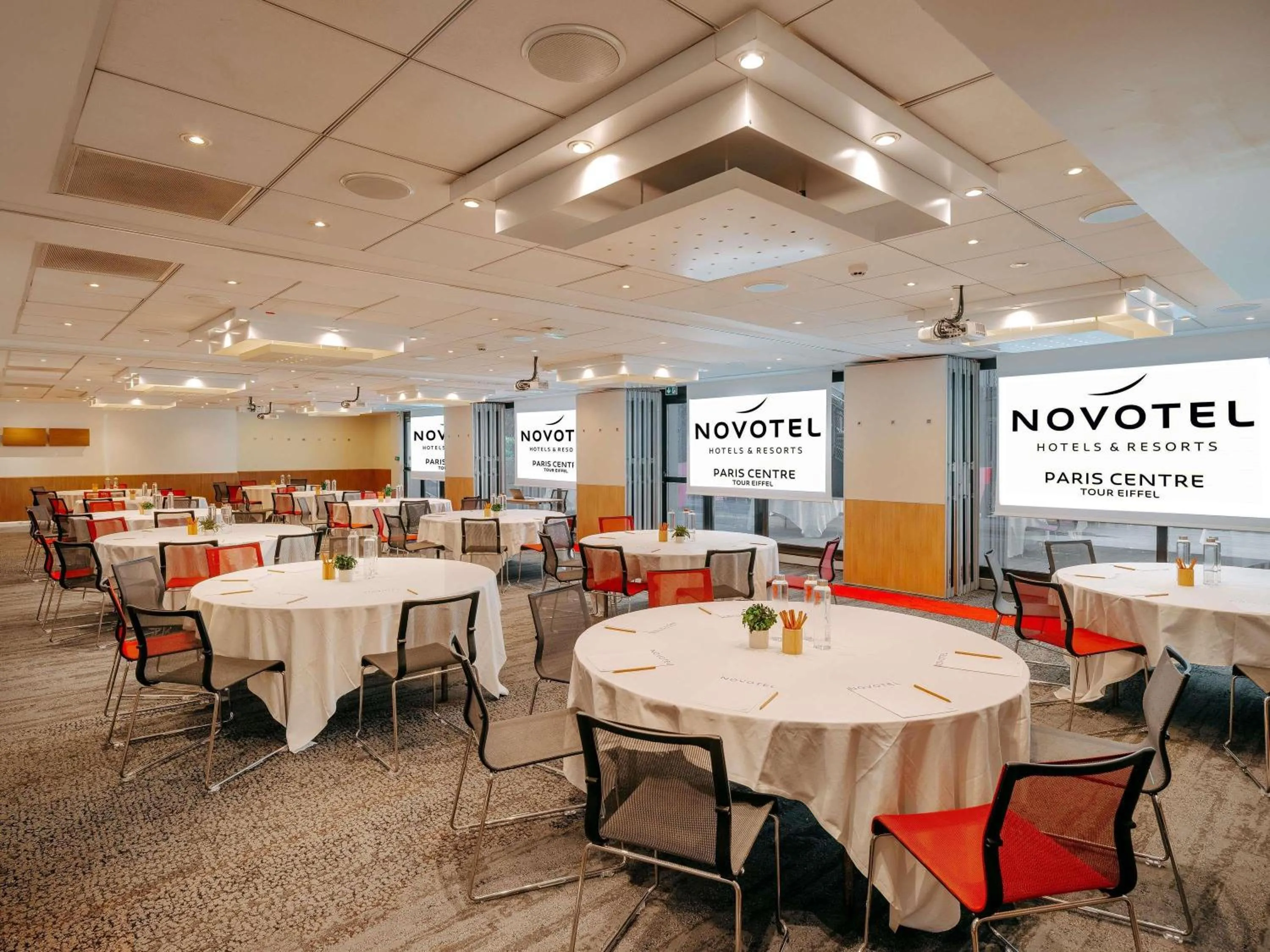 Meeting/conference room in Novotel Paris Centre Tour Eiffel