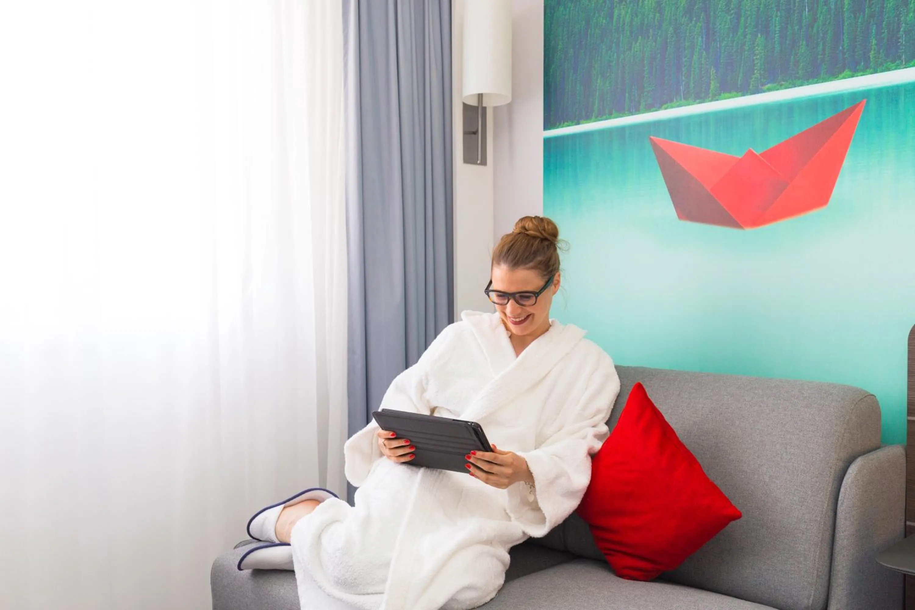 People in Novotel Paris Centre Tour Eiffel