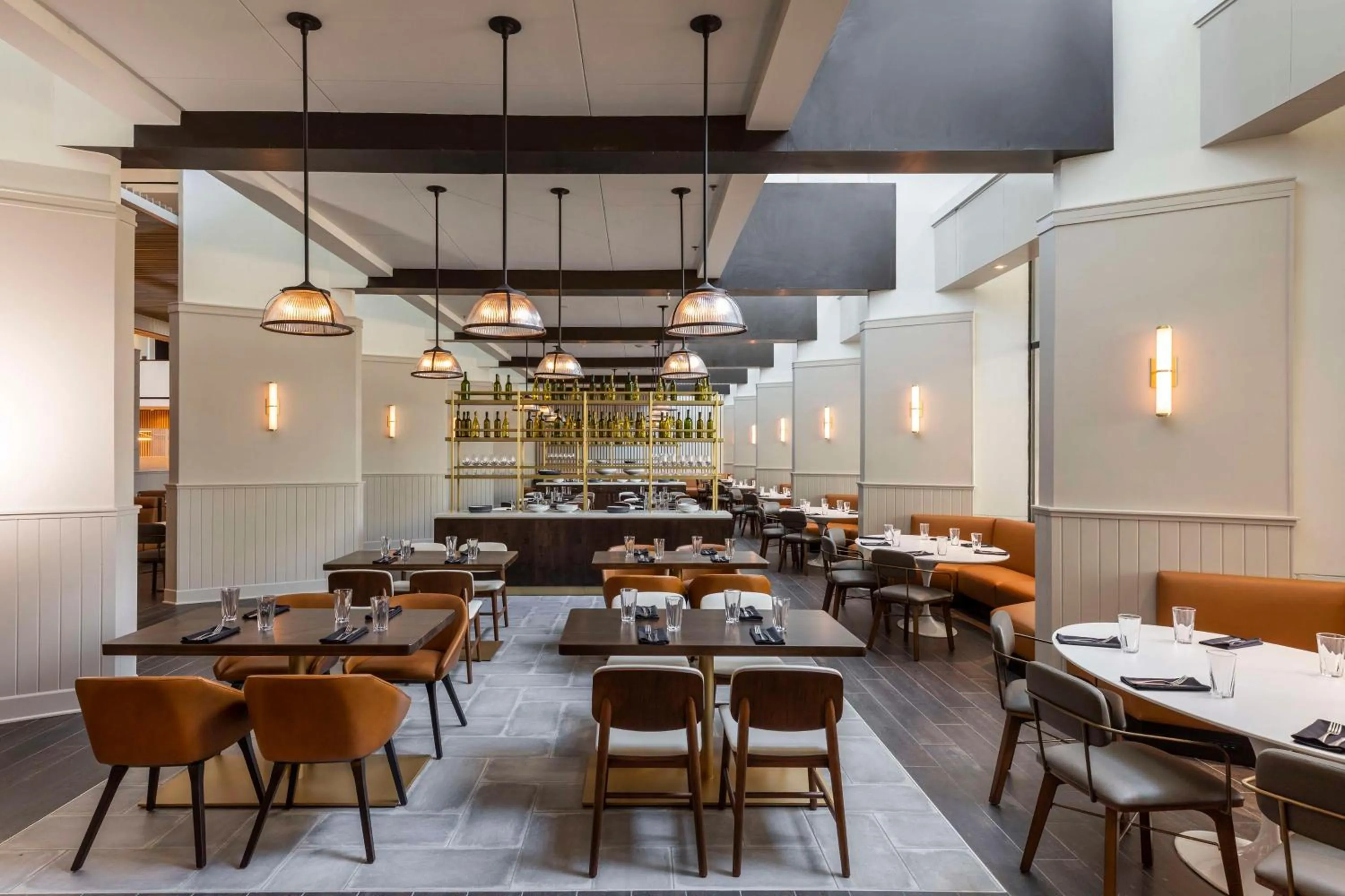 Restaurant/places to eat in Hyatt Regency Houston Downtown