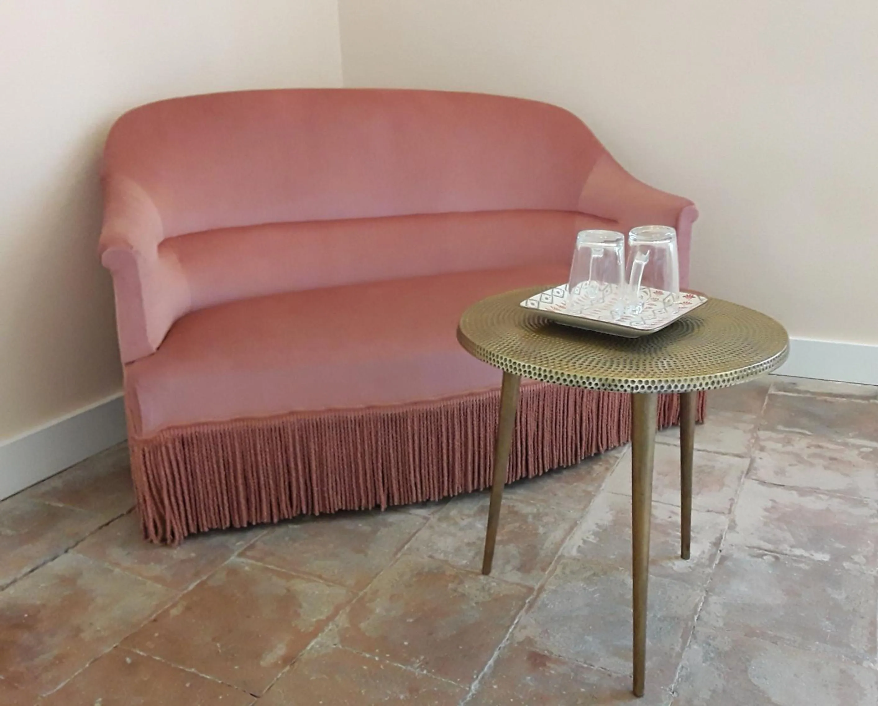 Seating area in L'écrin de l'Orb