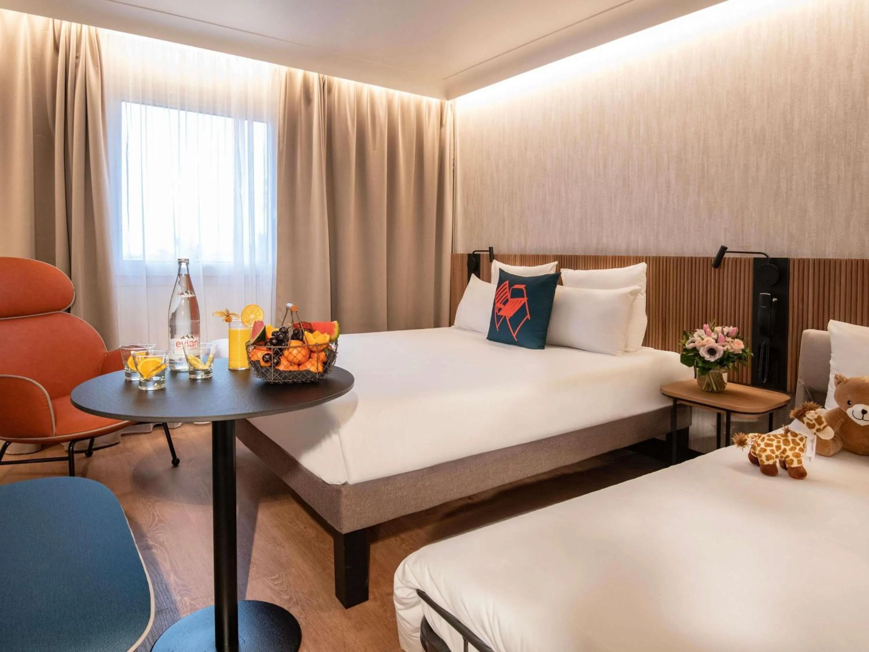 Bedroom, Bed in Novotel Nice Arenas Aeroport