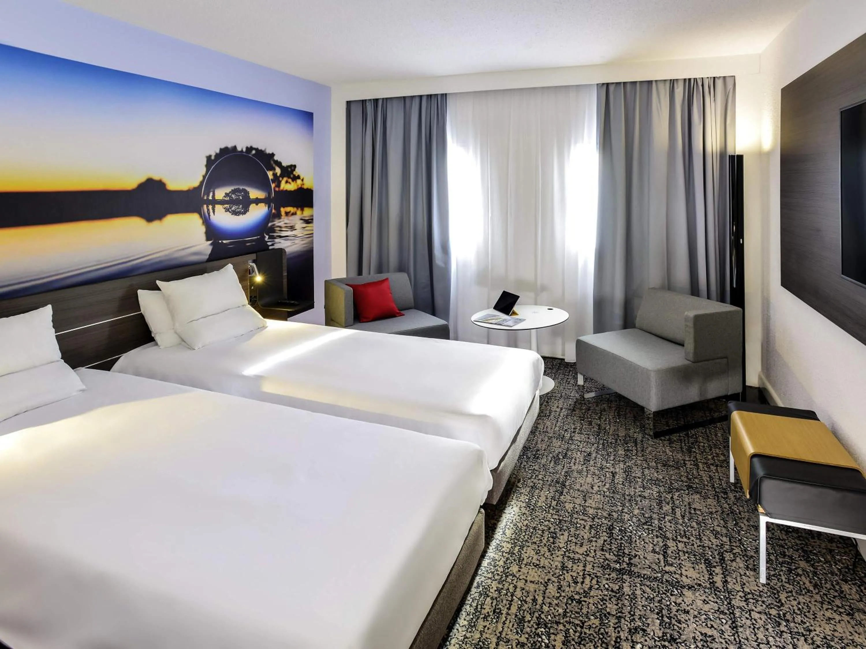 Bedroom, Bed in Novotel Toulouse Centre Compans Caffarelli