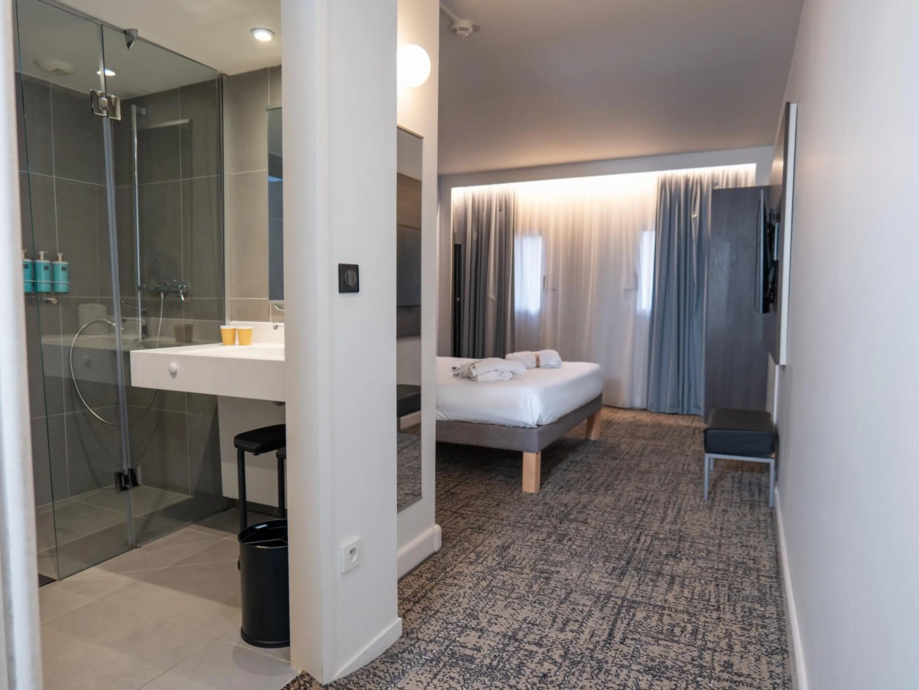 Bedroom, Bed in Novotel Toulouse Centre Compans Caffarelli