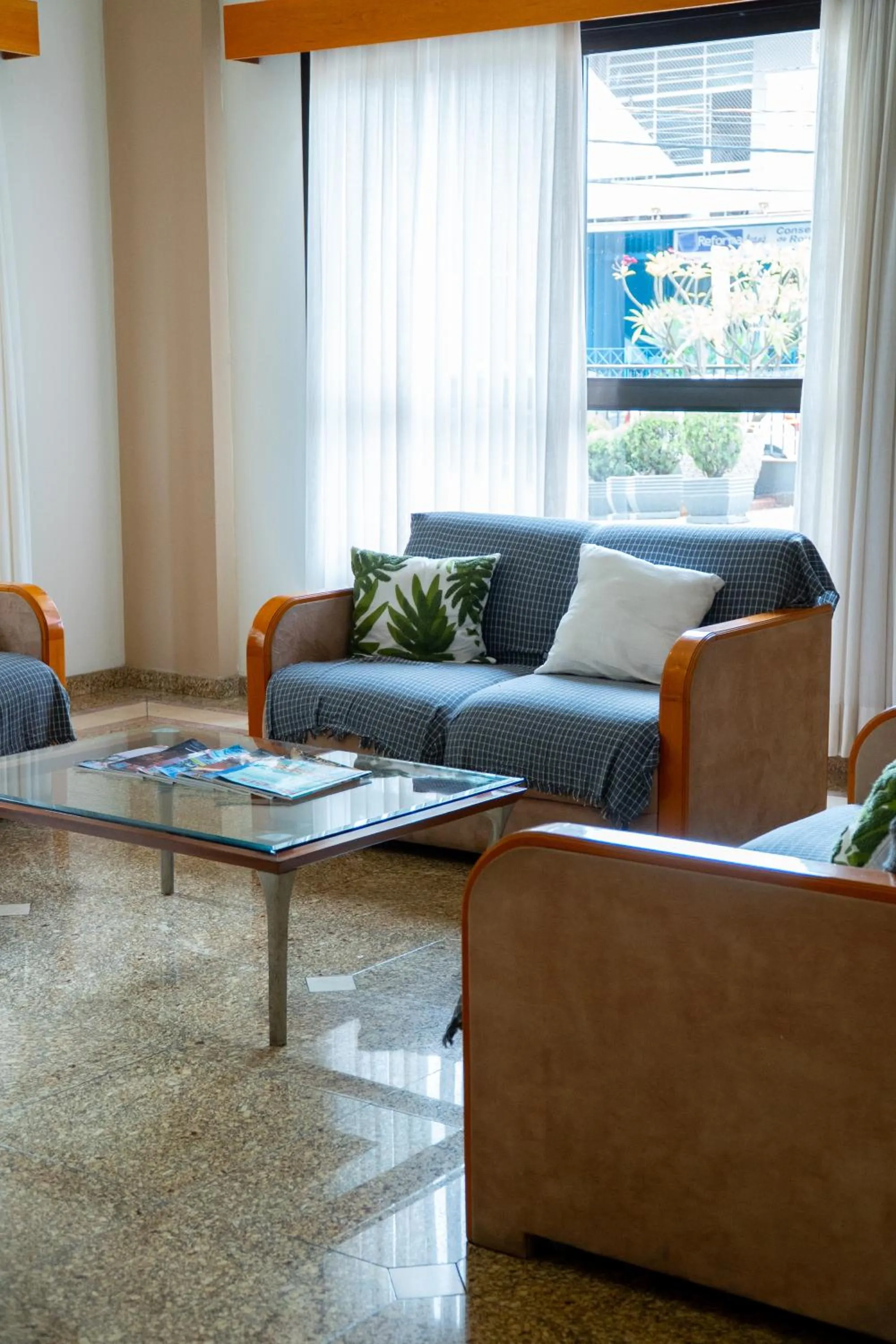 Lobby or reception in New Life Piracicaba by Atlantica