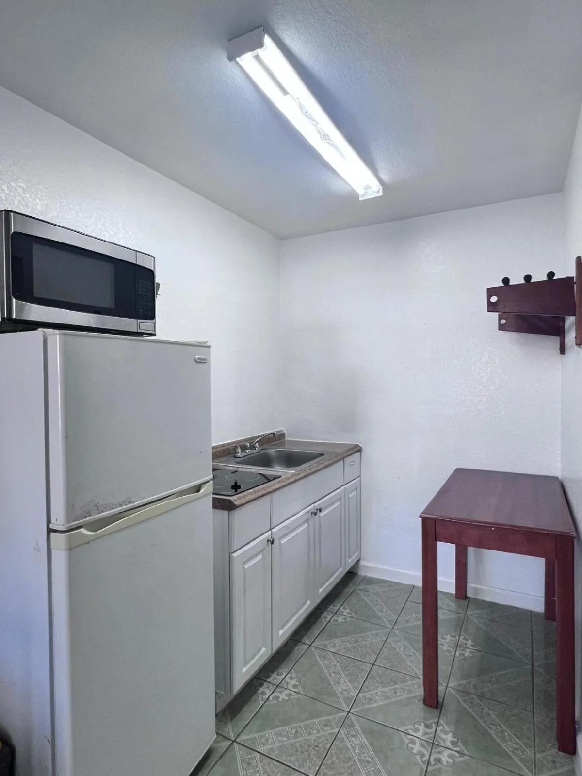 Bedroom in OYO Garden Inn and Suites Pearsall I-35 East