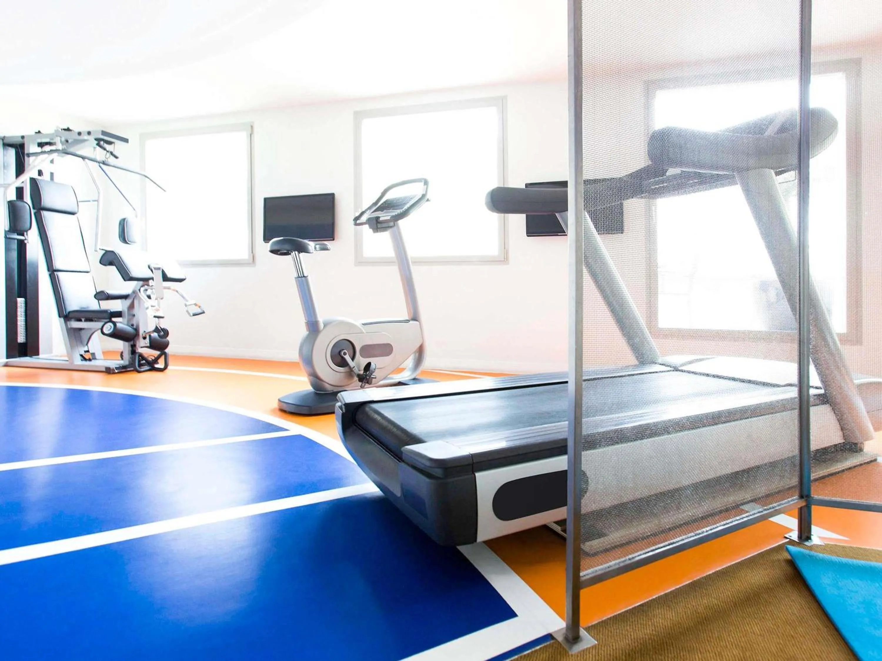 Fitness centre/facilities in Novotel Paris Centre Gare Montparnasse